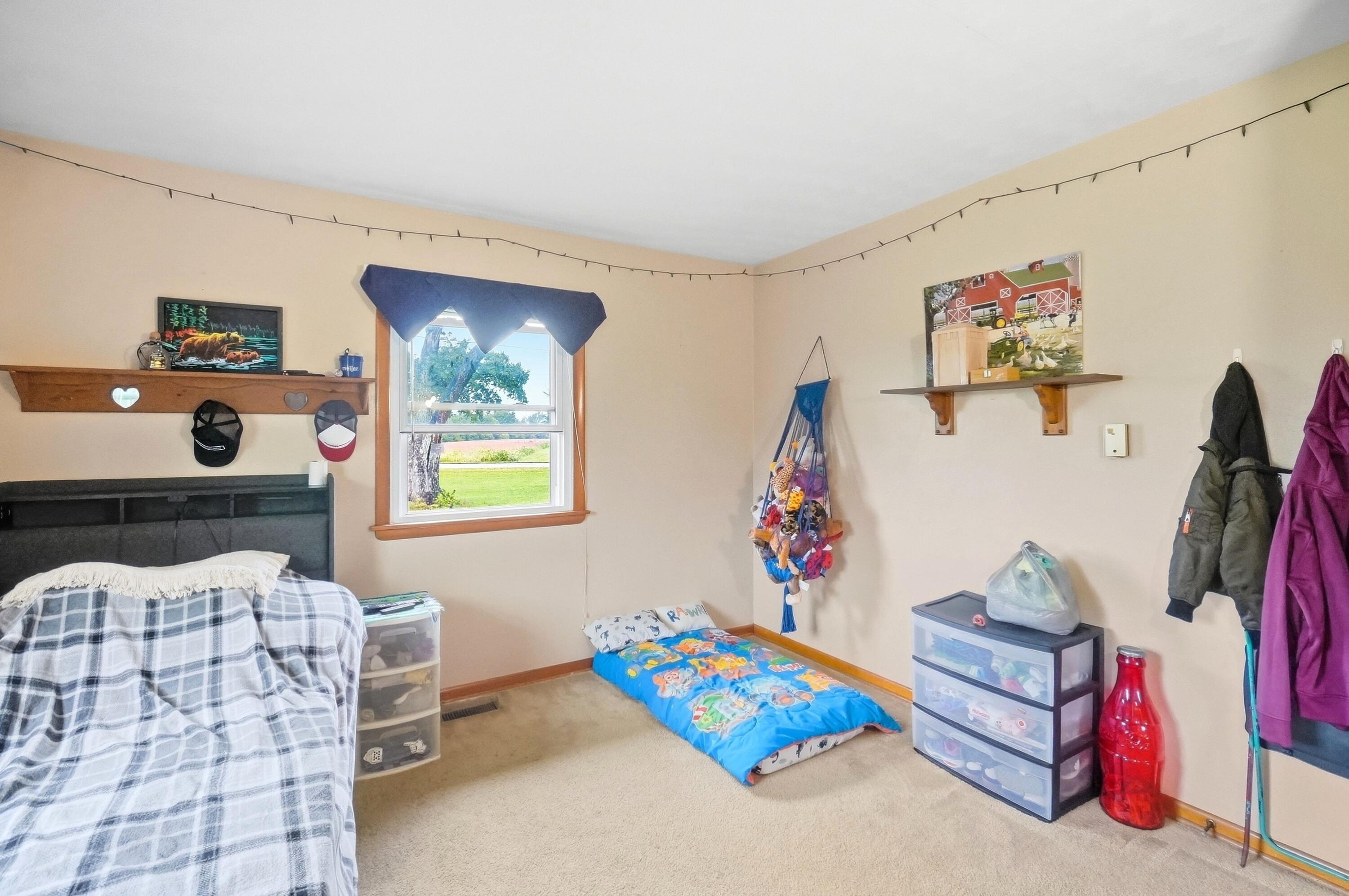 12442 Brookville Pyrmont, Brookville, Ohio 45309