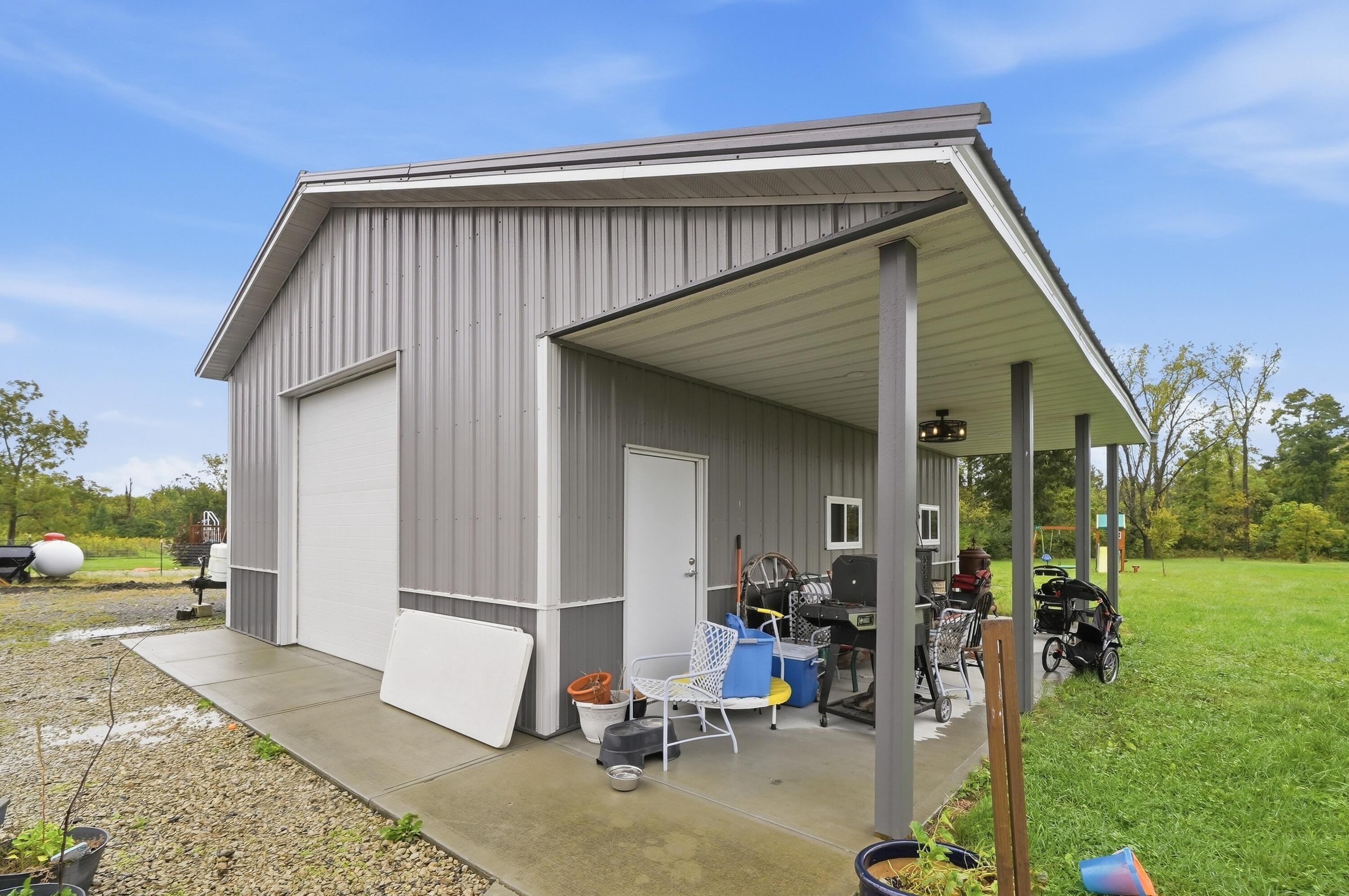 12442 Brookville Pyrmont, Brookville, Ohio 45309