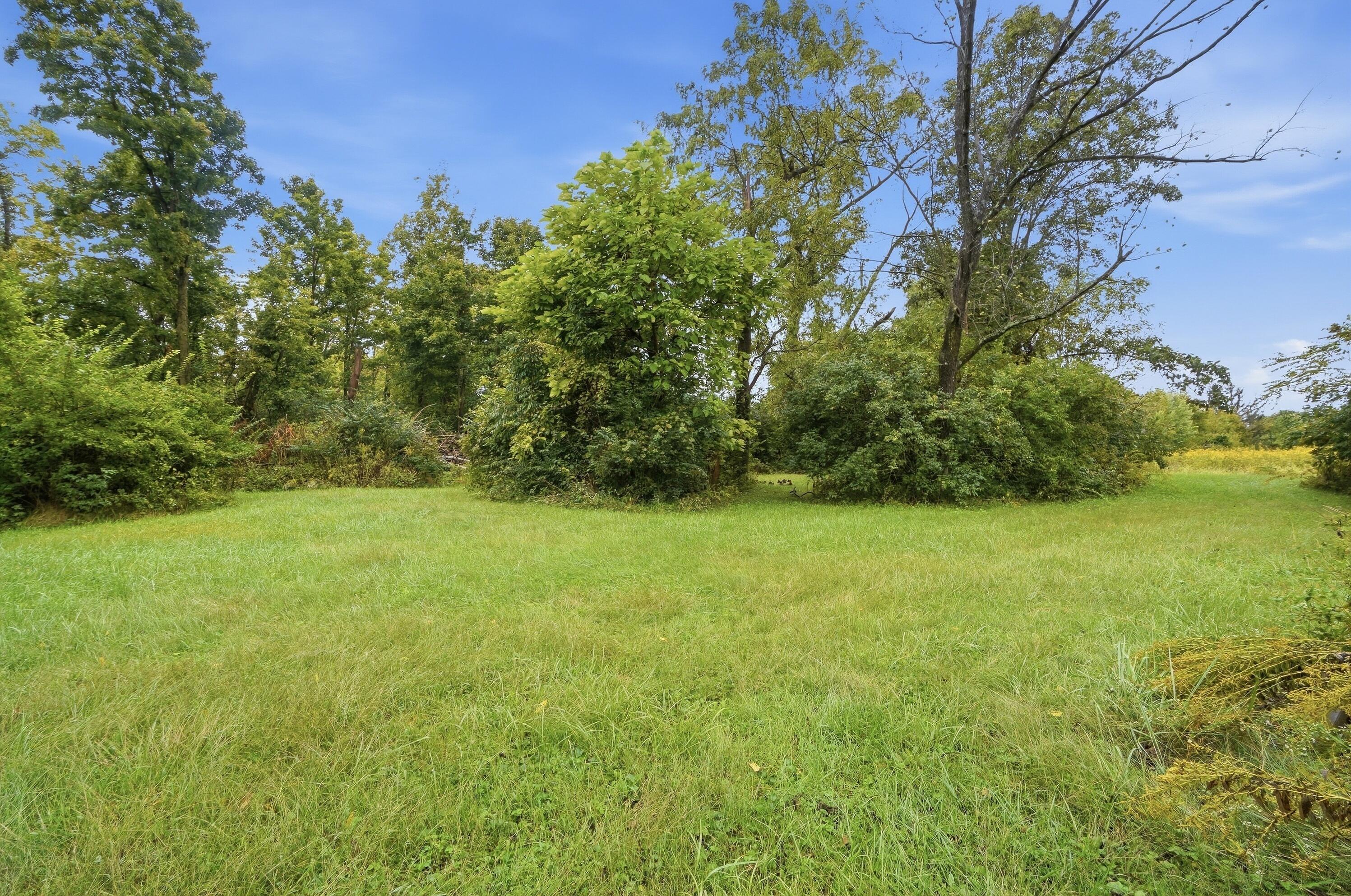 12442 Brookville Pyrmont, Brookville, Ohio 45309