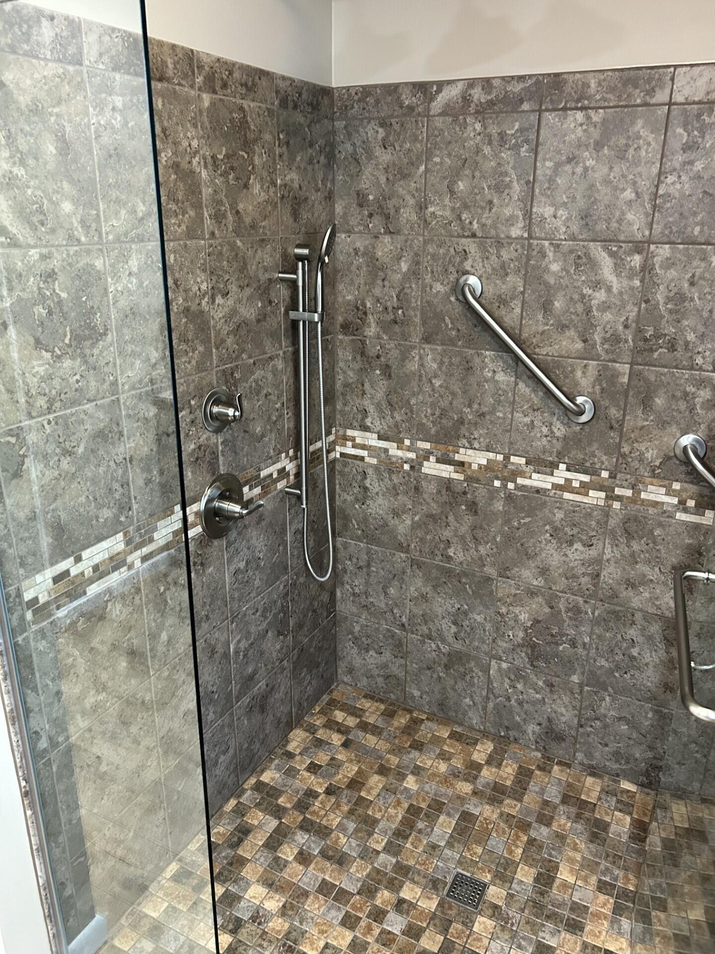 21 Breezewood, Saint Marys, Ohio 45885