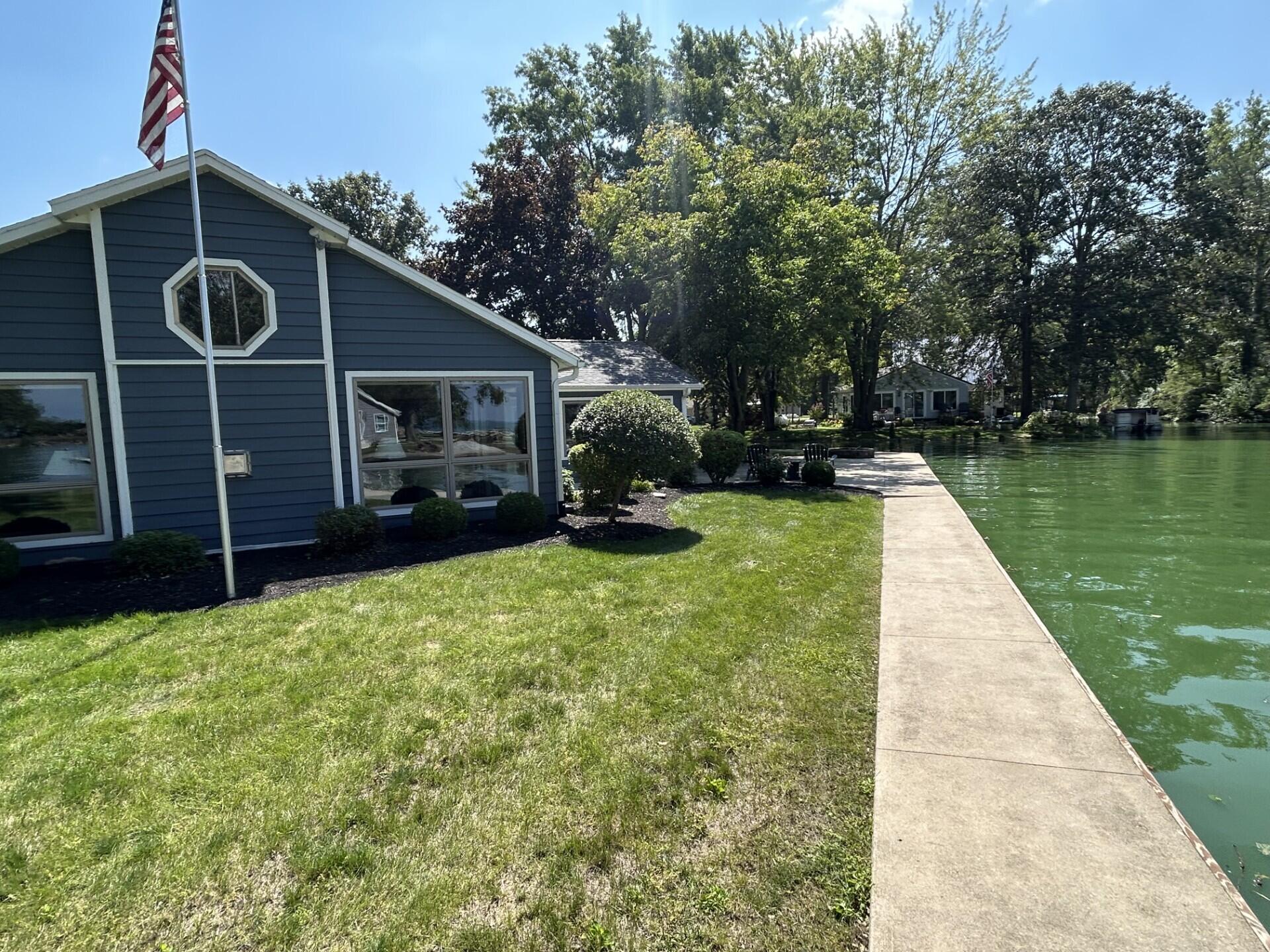 21 Breezewood, Saint Marys, Ohio 45885