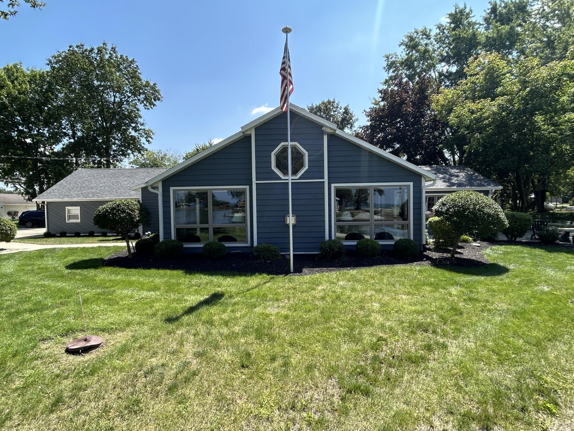 21 Breezewood, Saint Marys, Ohio 45885