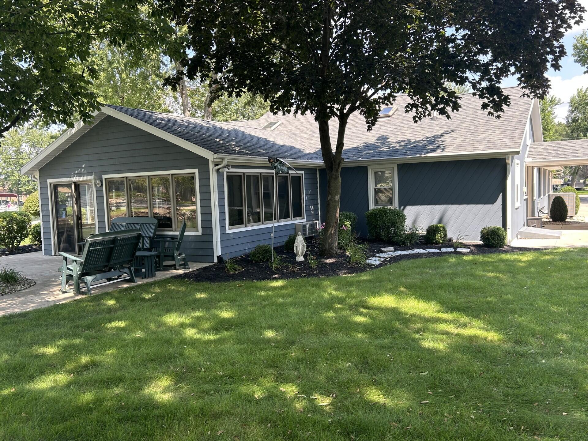 21 Breezewood, Saint Marys, Ohio 45885