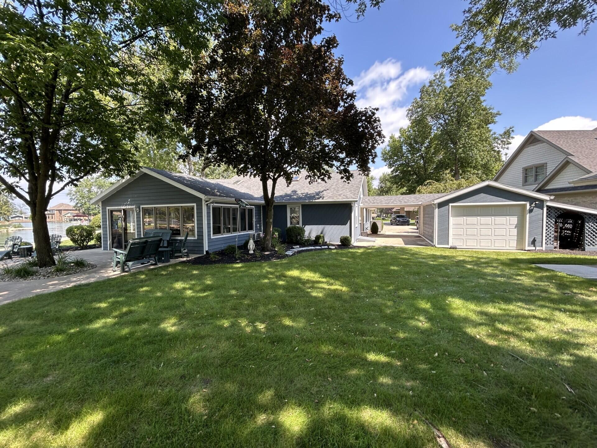 21 Breezewood, Saint Marys, Ohio 45885