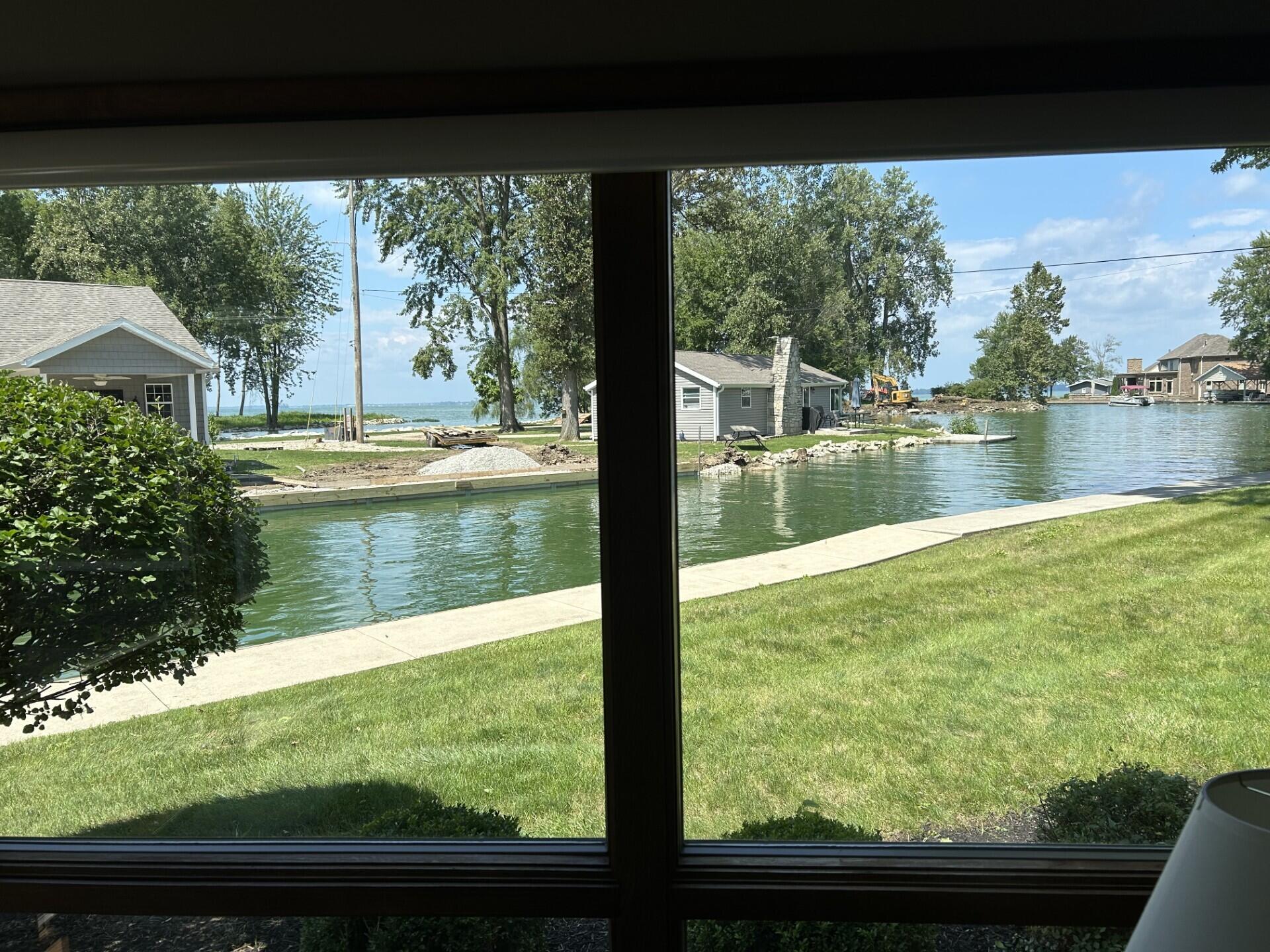 21 Breezewood, Saint Marys, Ohio 45885