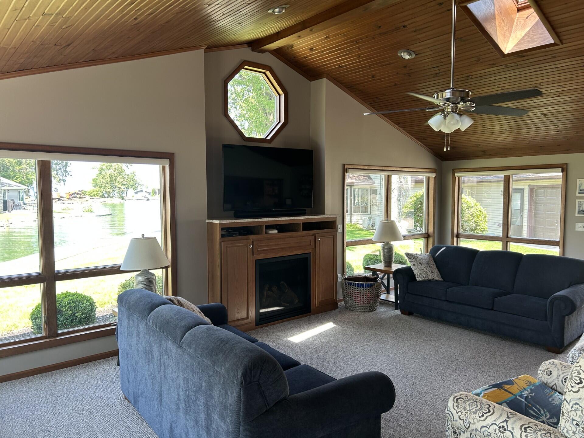 21 Breezewood, Saint Marys, Ohio 45885