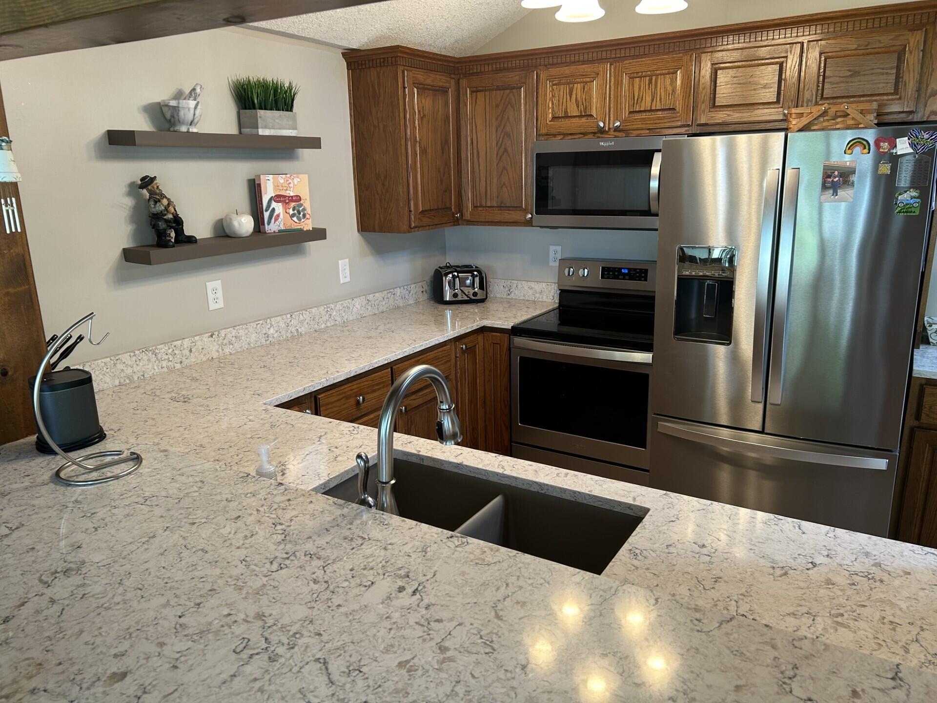 21 Breezewood, Saint Marys, Ohio 45885