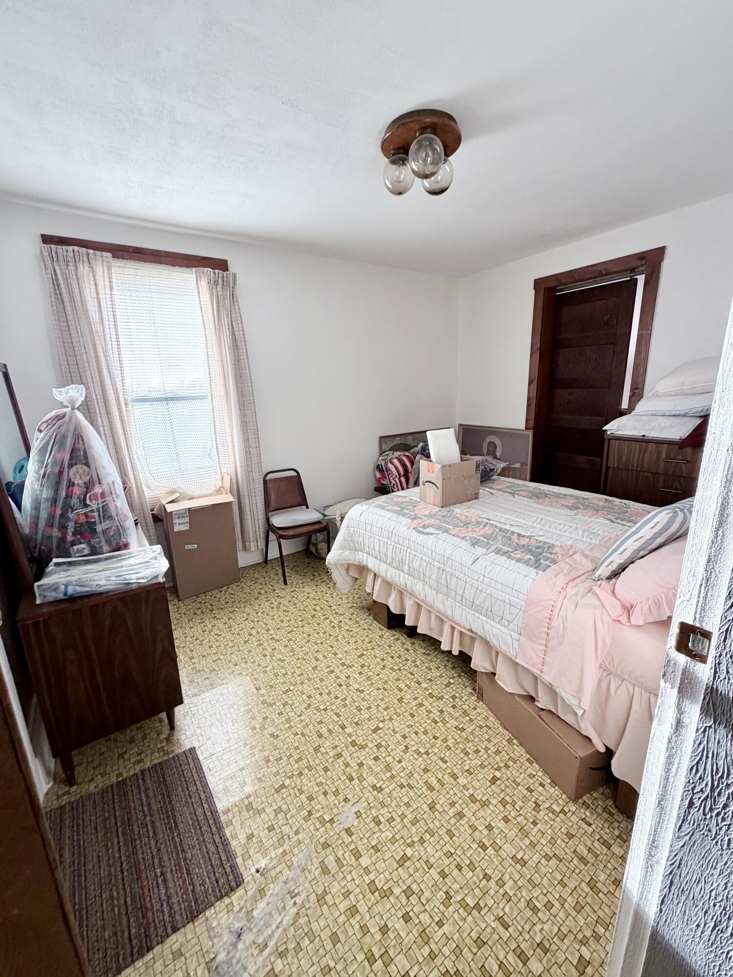 7550 Greenville Falls-Clayton, Covington, Ohio 45318