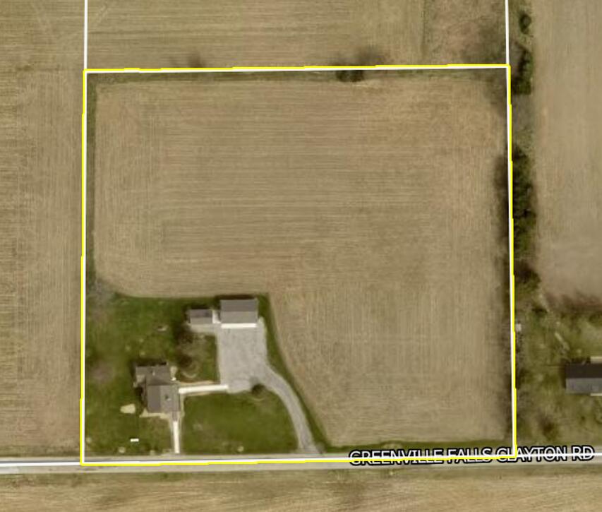 7550 Greenville Falls-Clayton, Covington, Ohio 45318