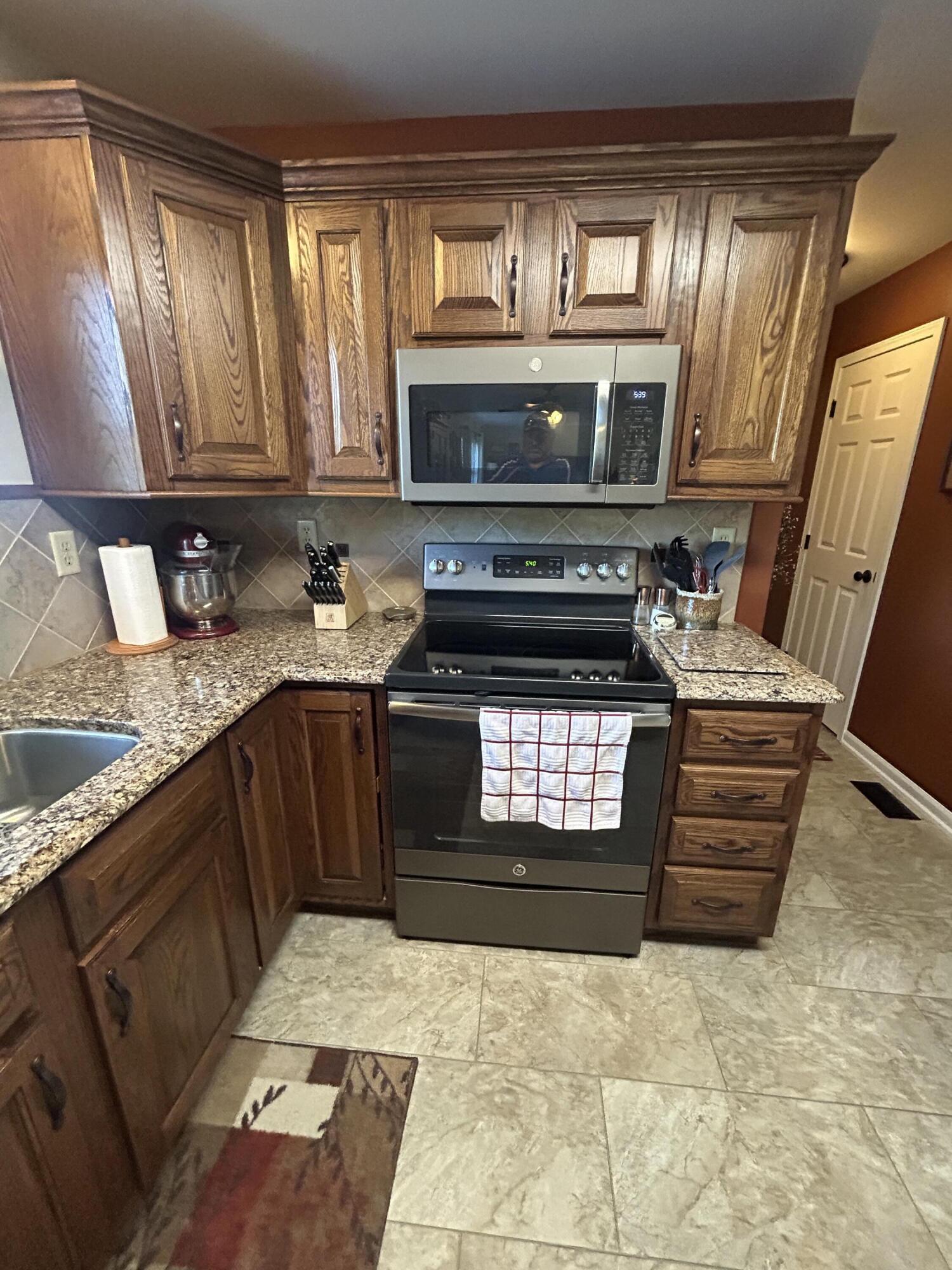 2558 Ohio Indiana State Line, Fort Recovery, Ohio 45846
