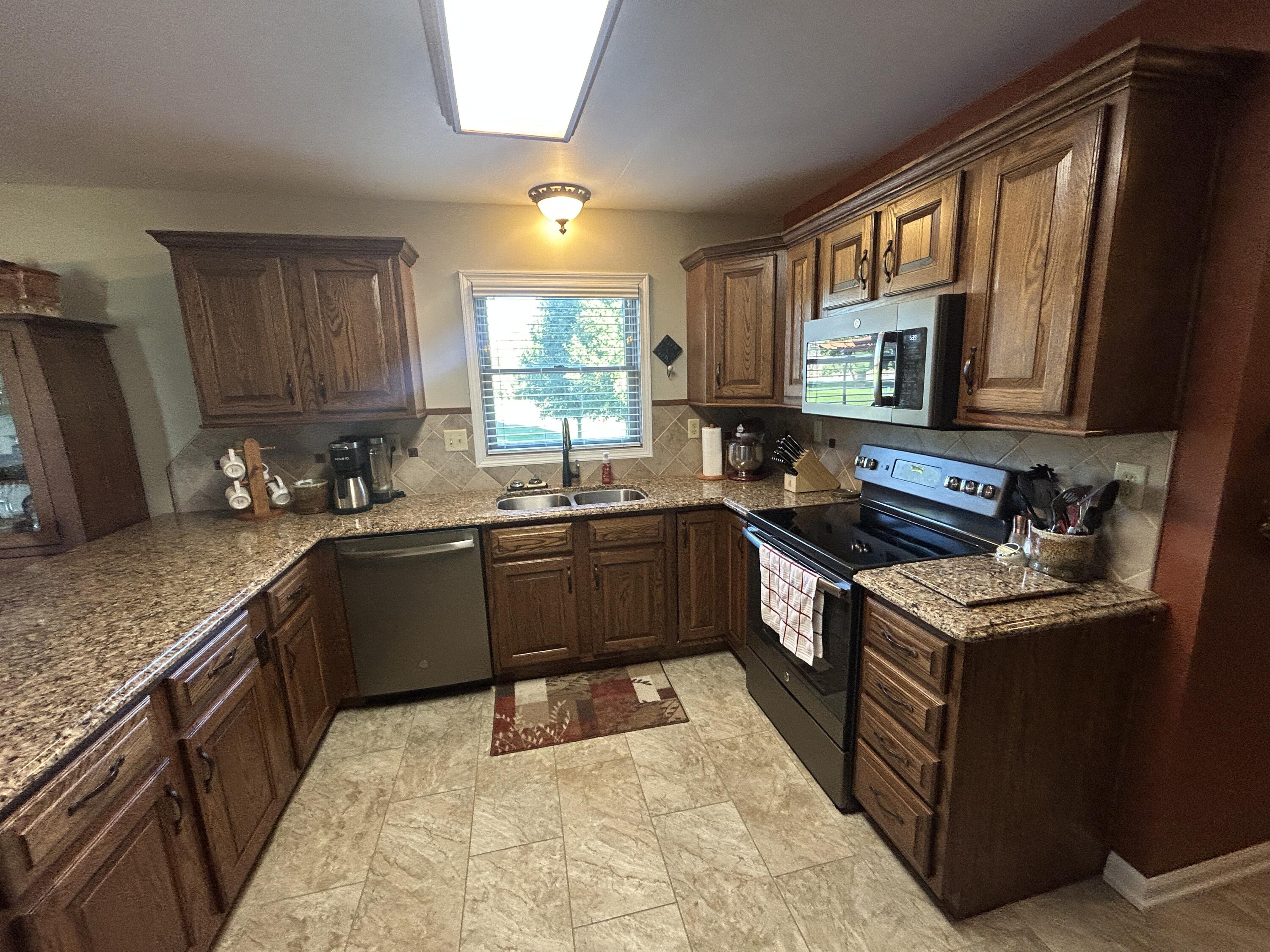 2558 Ohio Indiana State Line, Fort Recovery, Ohio 45846