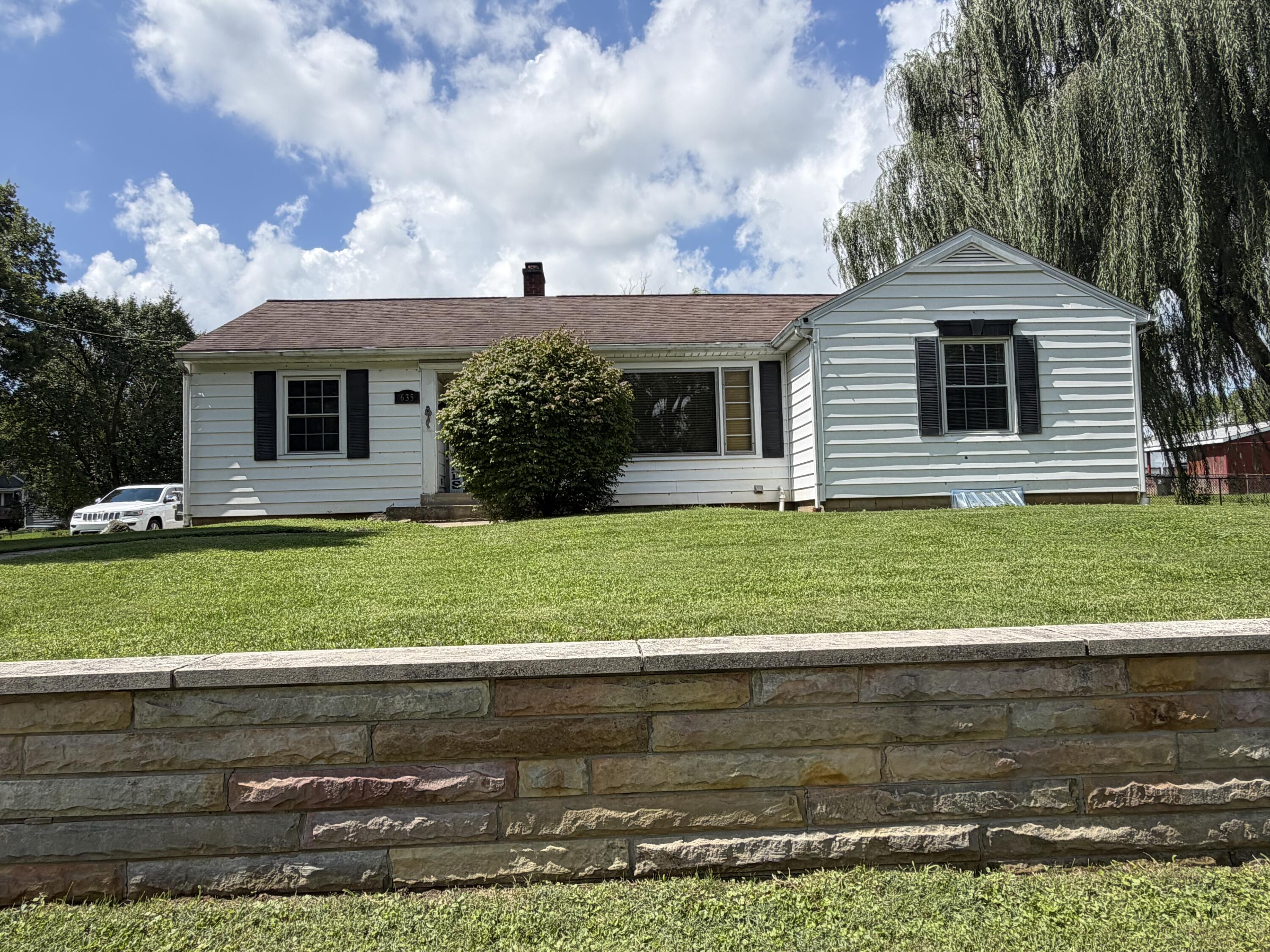 635 Walnut, Sidney, Ohio 45365