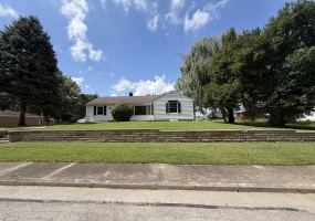 635 Walnut, Sidney, Ohio 45365, 2 Bedroom Bedrooms, ,2 BathroomBathrooms,Residential,For Sale,Walnut,1047890