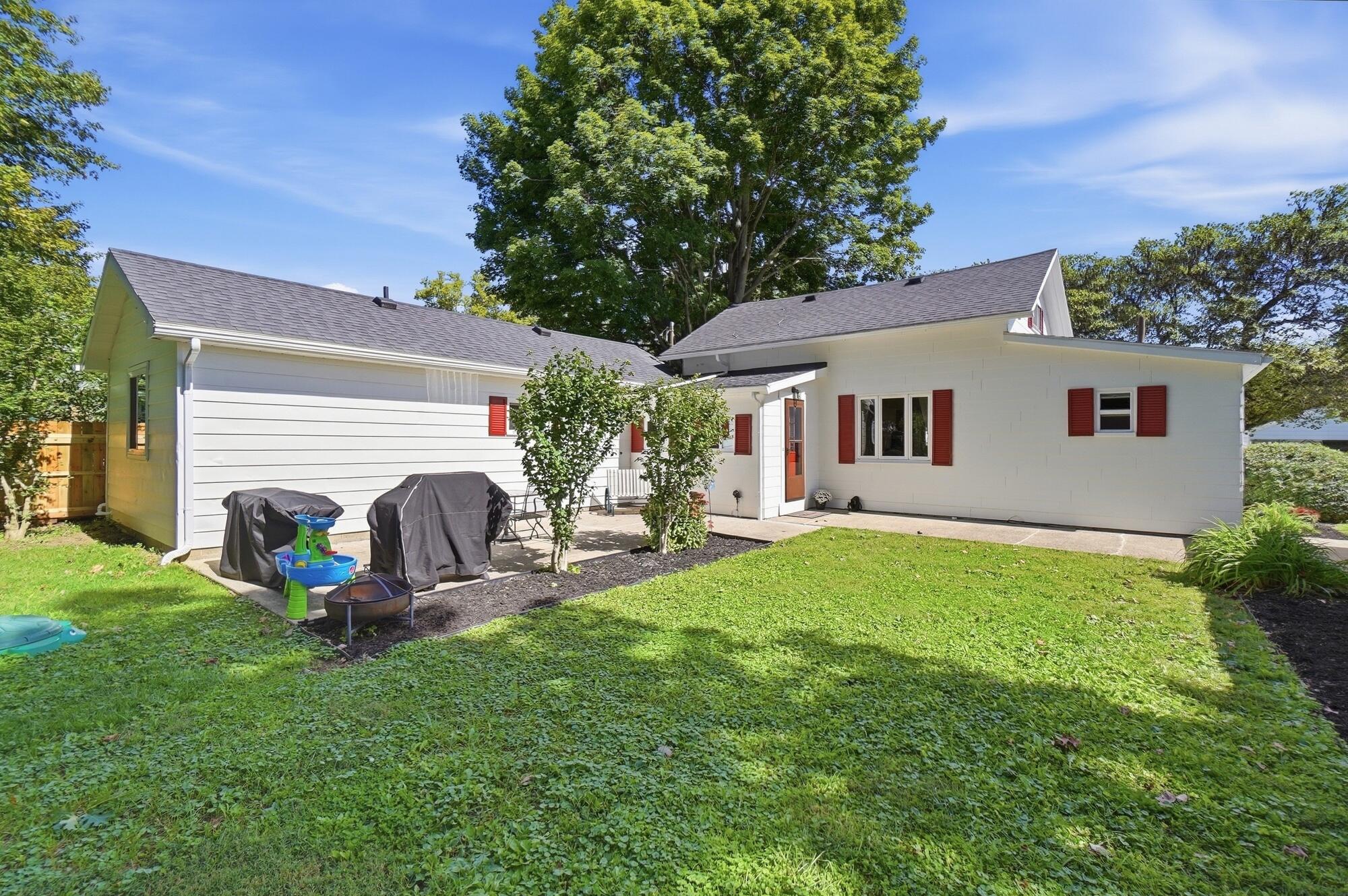 128 Gregory, North Lewisburg, Ohio 43060