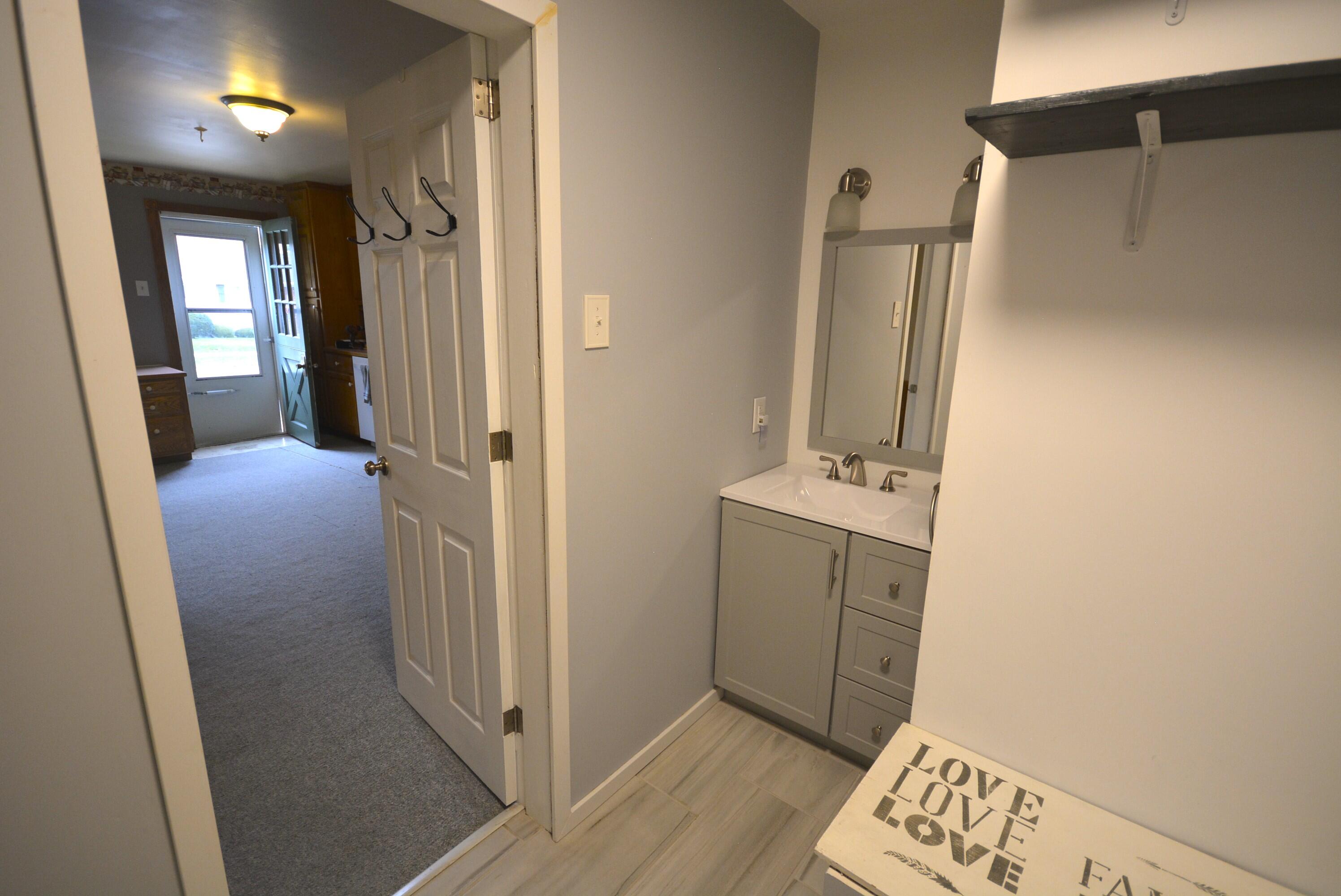 402 Pearl, Wapakoneta, Ohio 45895