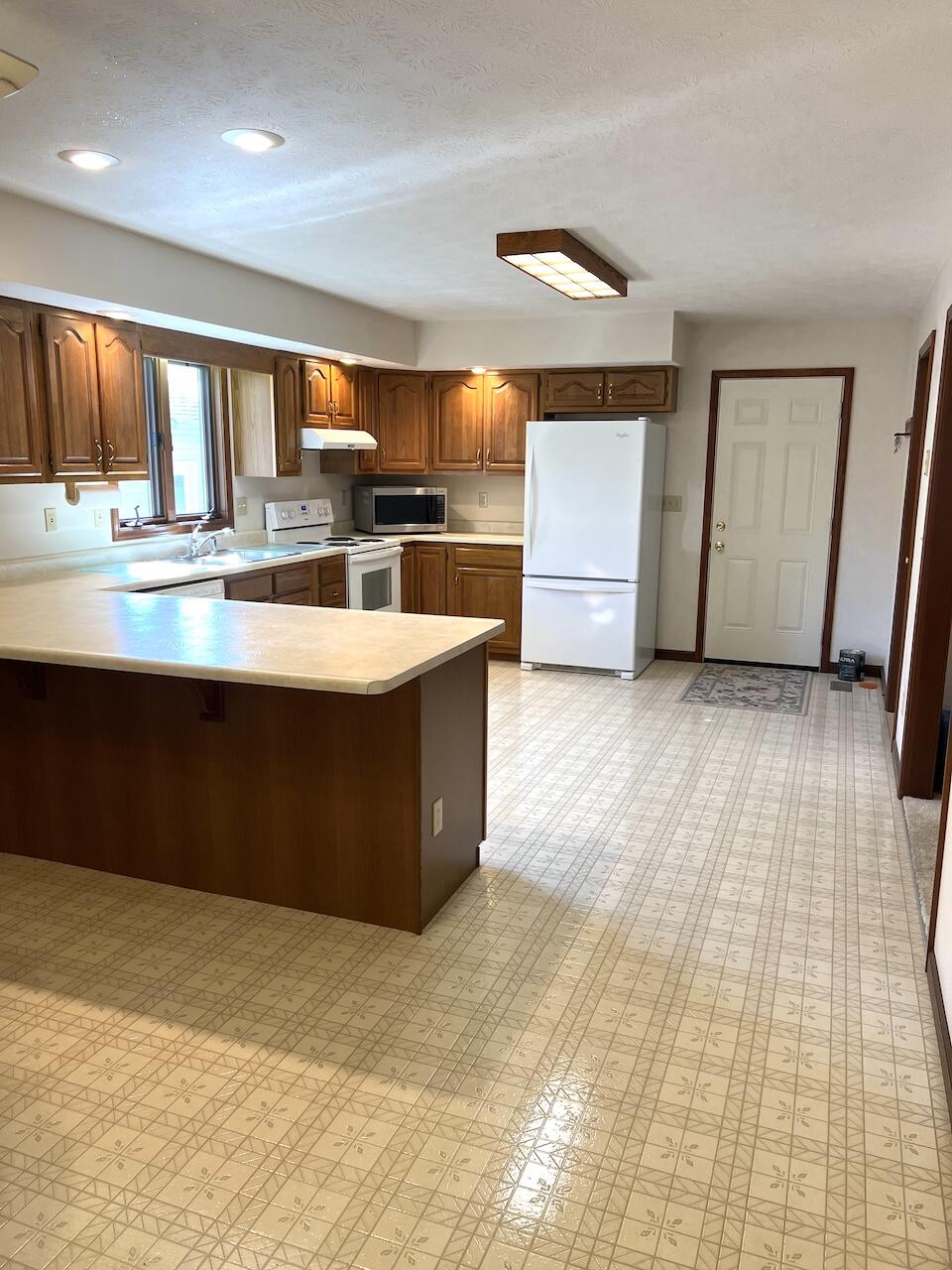 272 Ironwood, Sidney, Ohio 45365