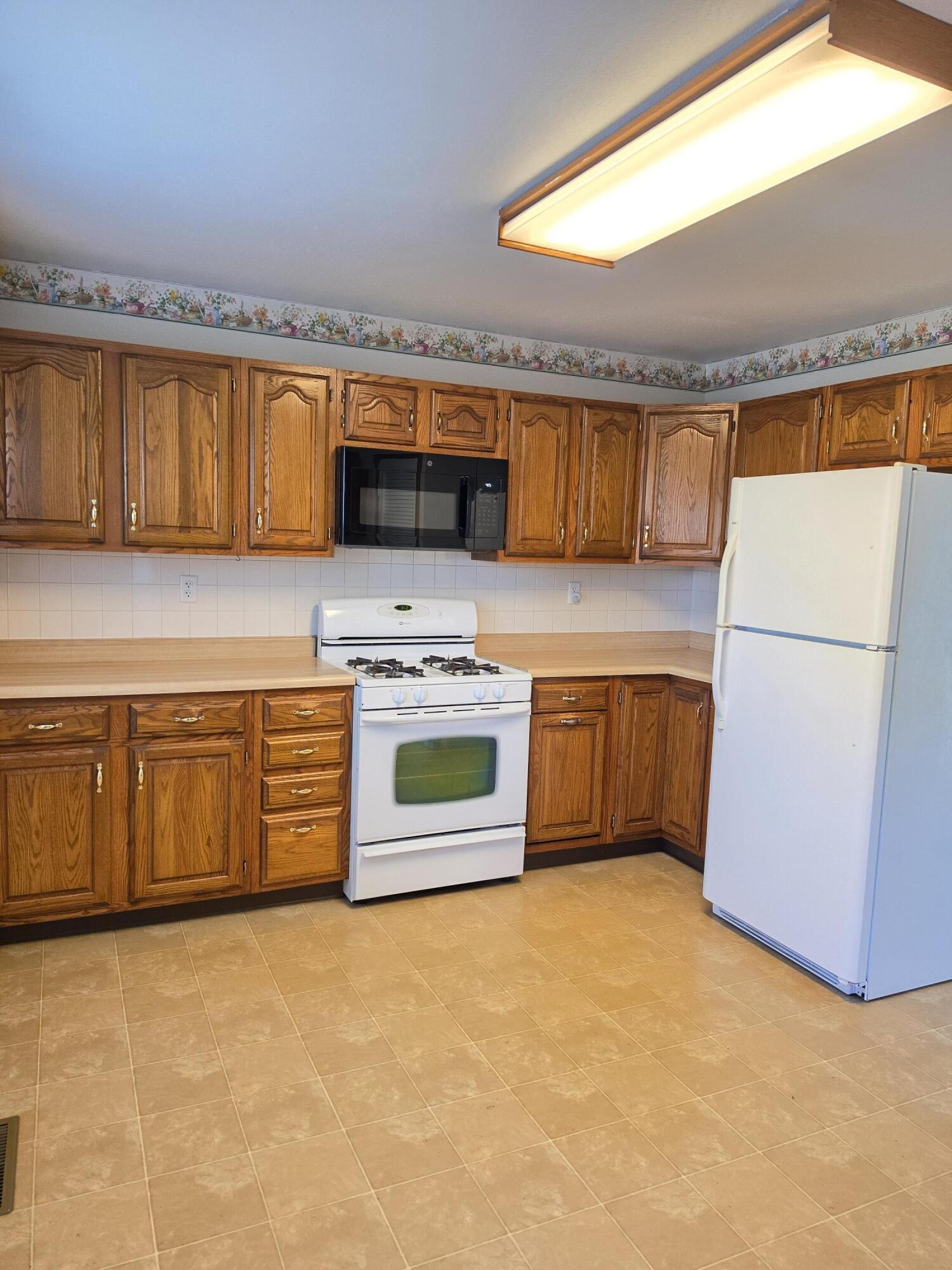 610 Hagenbuch, Urbana, Ohio 43078