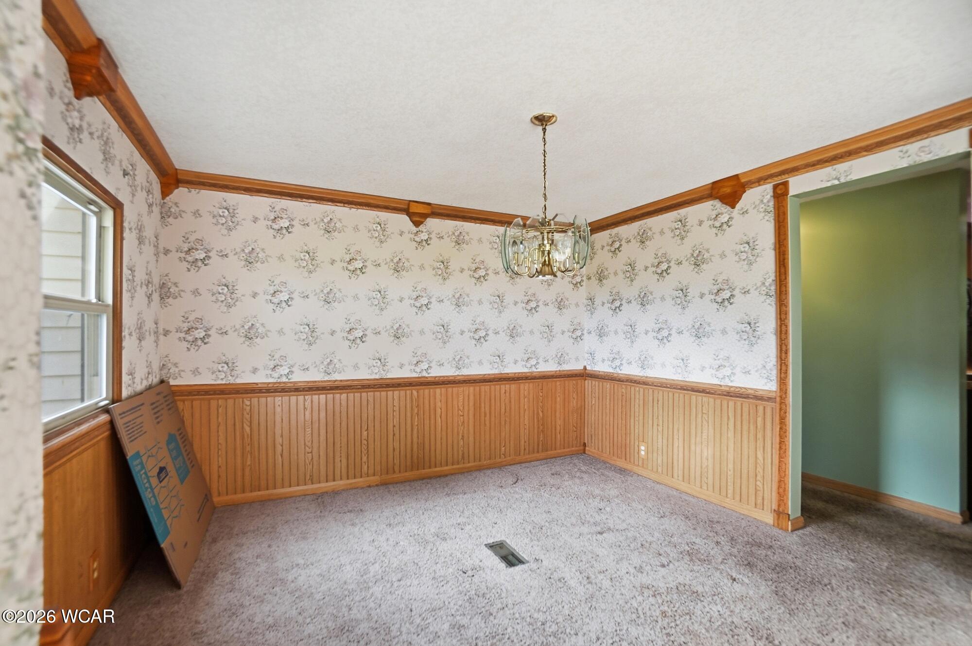 2015 Stewart Road, Lima, Ohio
