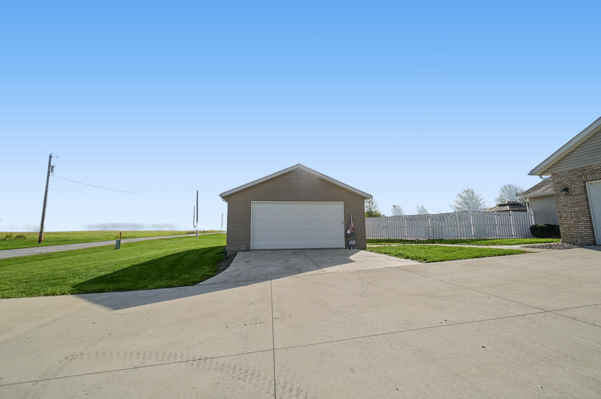 16030 Pusheta, Wapakoneta, Ohio 45895