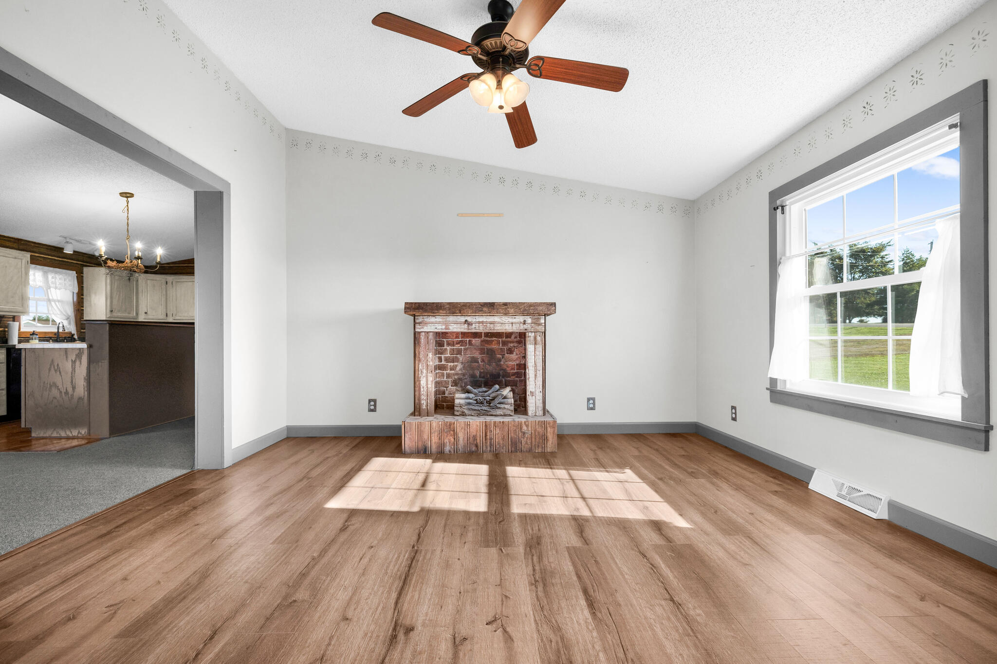 8712 County Road 11, De Graff, Ohio 43318