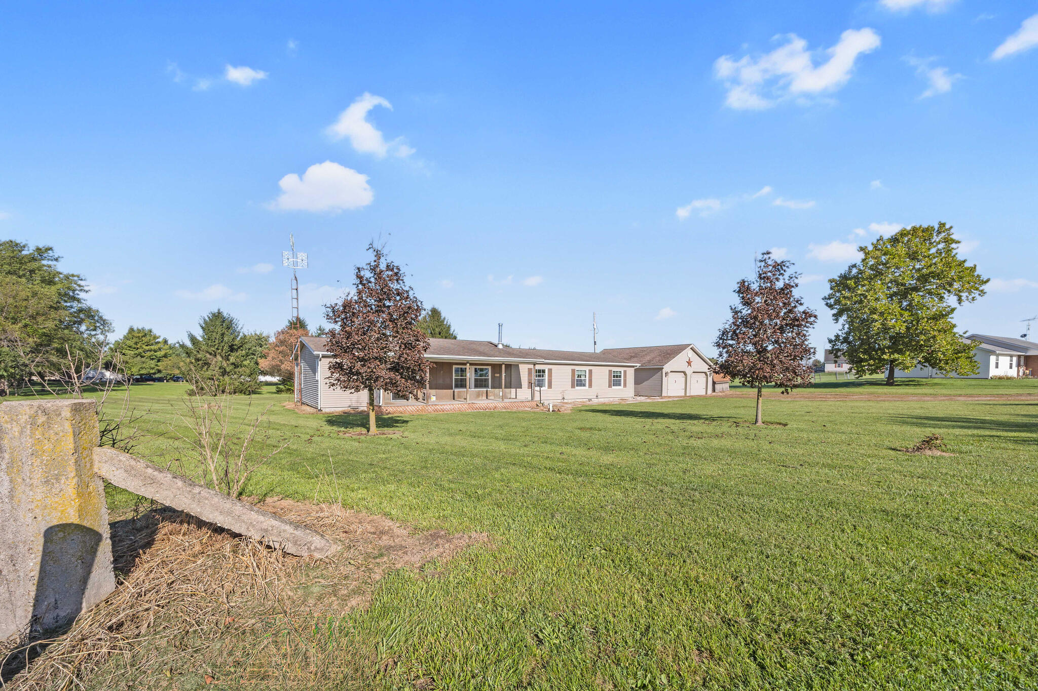 8712 County Road 11, De Graff, Ohio 43318