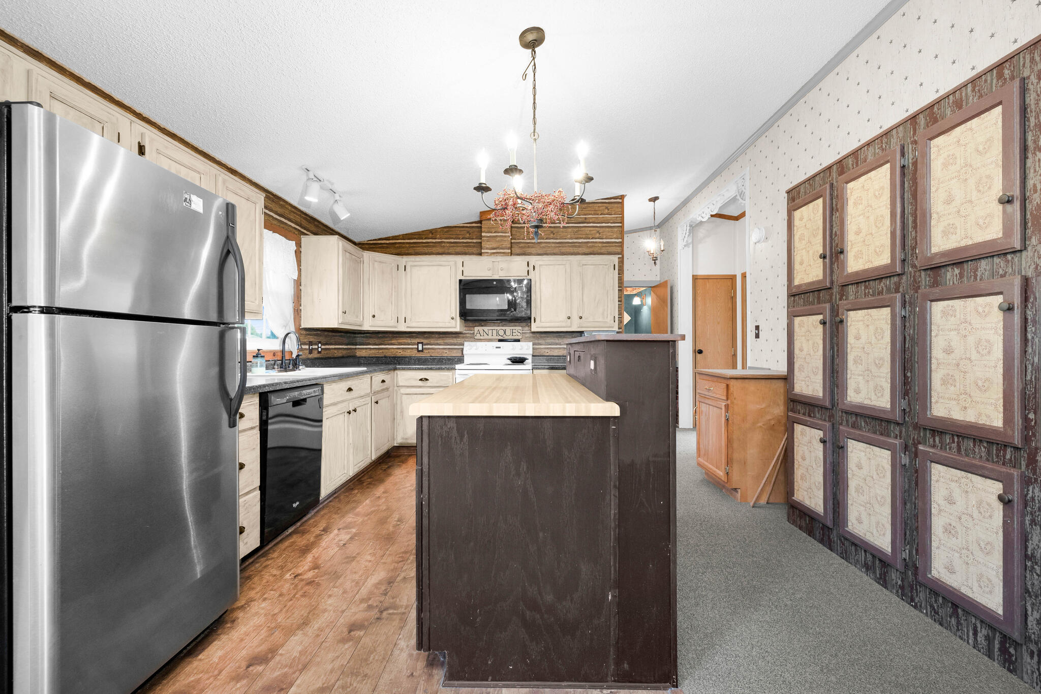 8712 County Road 11, De Graff, Ohio 43318