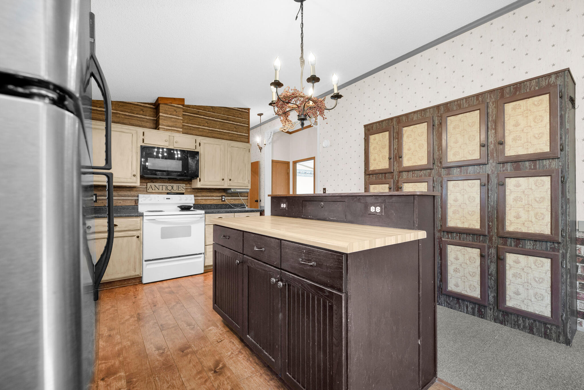 8712 County Road 11, De Graff, Ohio 43318