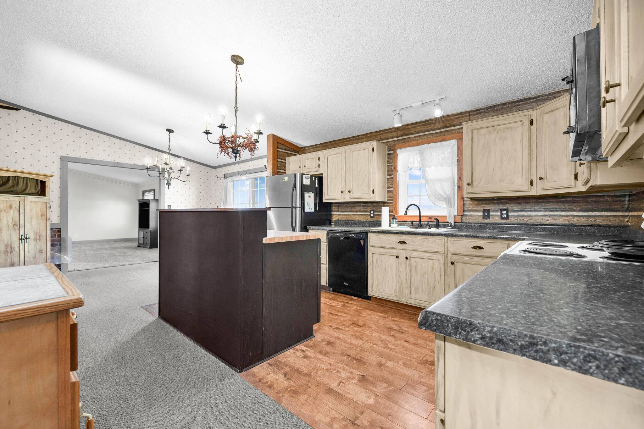 8712 County Road 11, De Graff, Ohio 43318