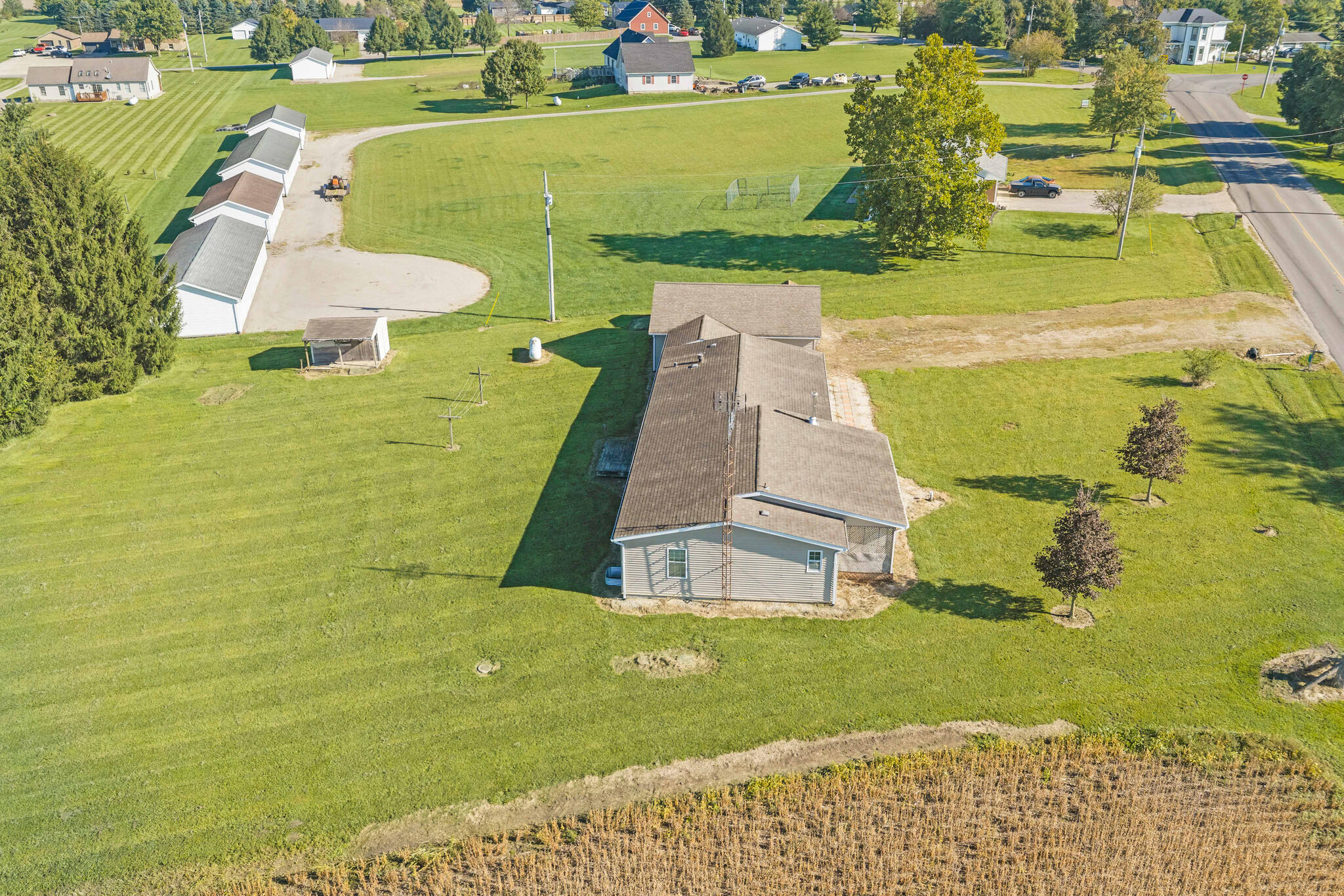 8712 County Road 11, De Graff, Ohio 43318