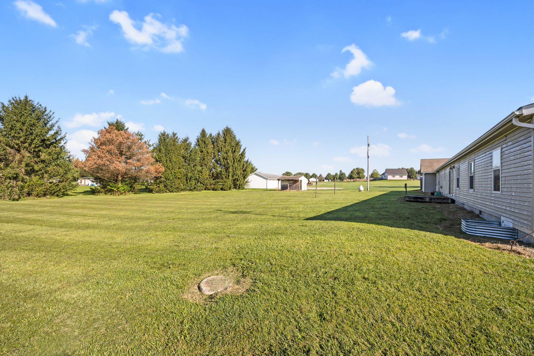 8712 County Road 11, De Graff, Ohio 43318
