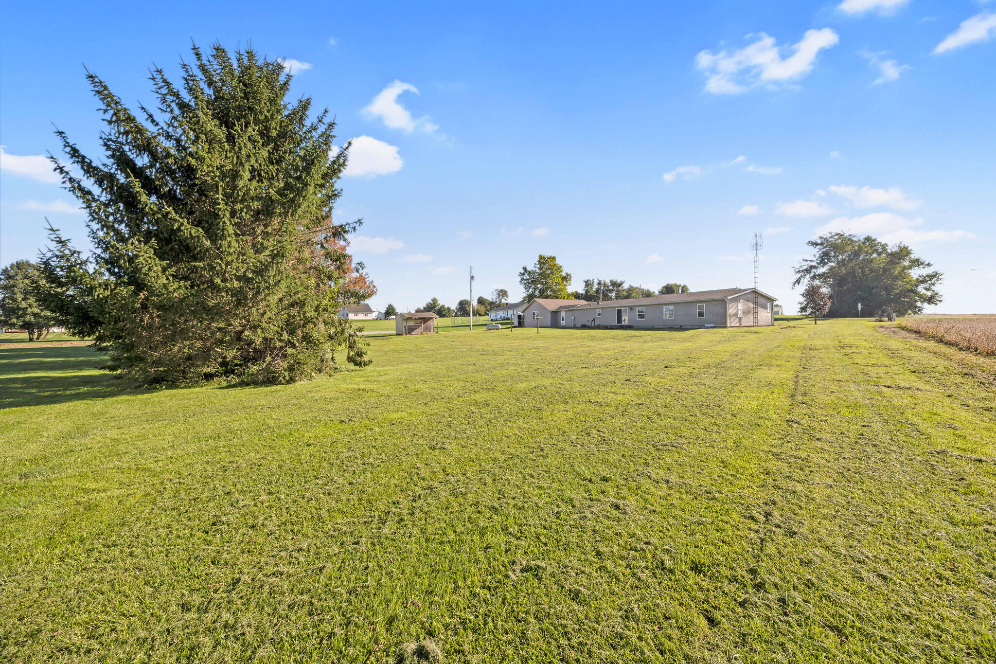 8712 County Road 11, De Graff, Ohio 43318