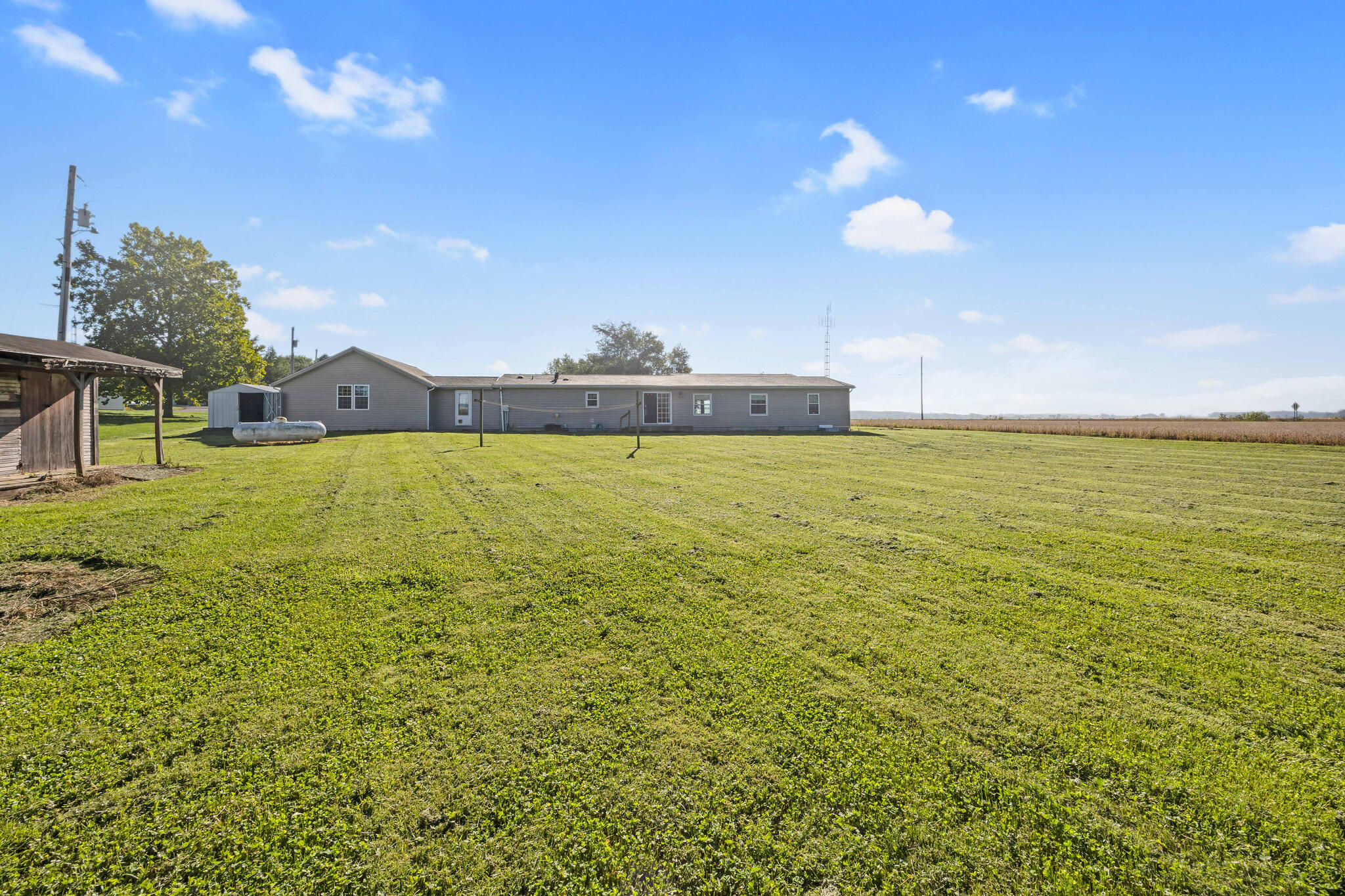 8712 County Road 11, De Graff, Ohio 43318