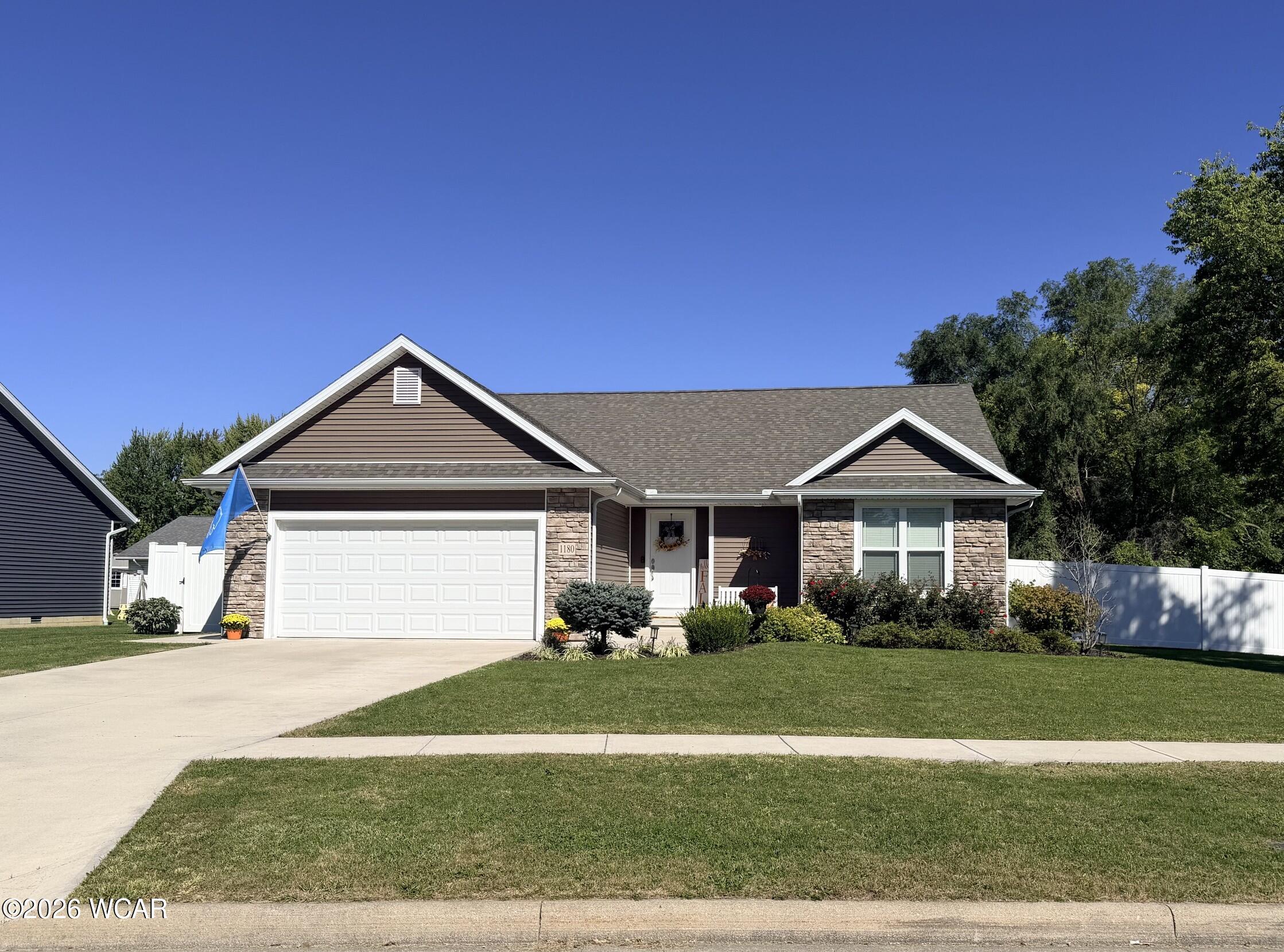 1180 Kennsington Drive, Findlay, Ohio