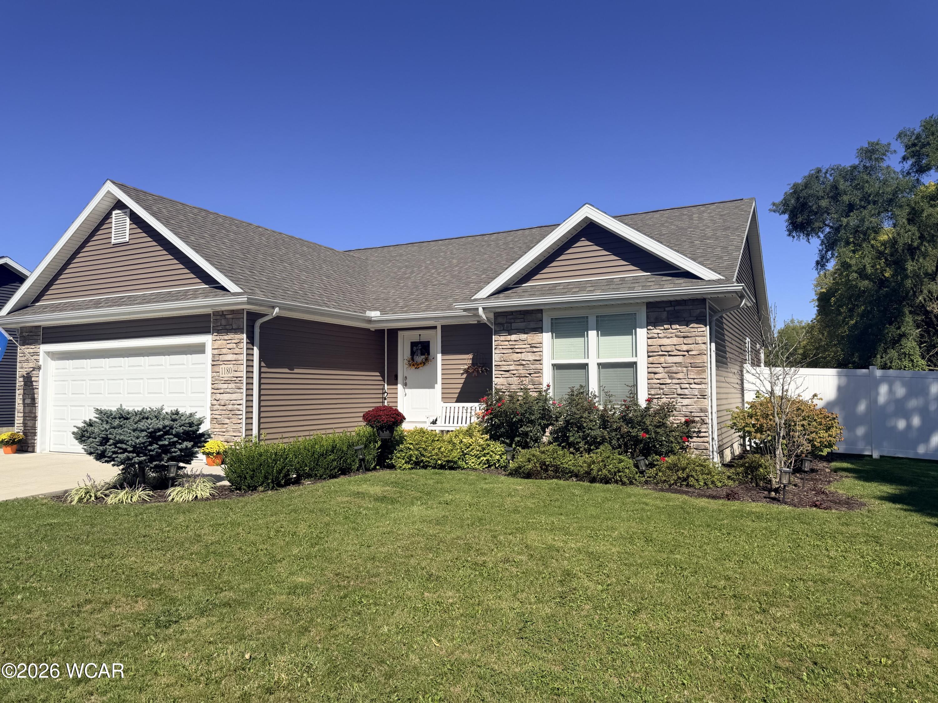 1180 Kennsington Drive, Findlay, Ohio