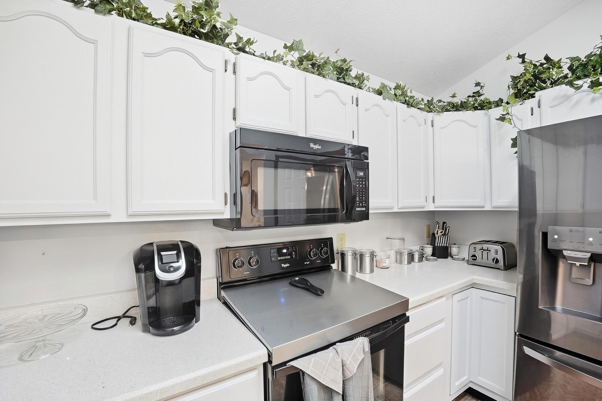 3126 Lakeview, Springfield, Ohio 45503
