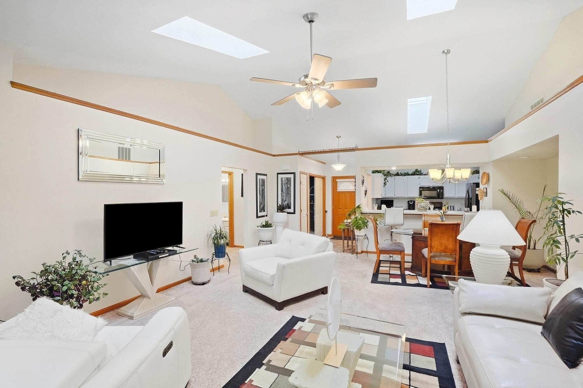 3126 Lakeview, Springfield, Ohio 45503