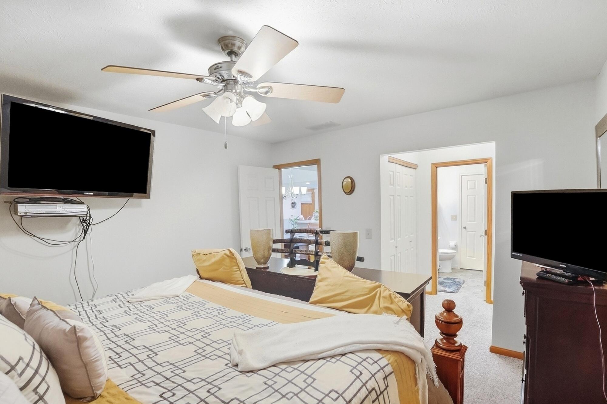 3126 Lakeview, Springfield, Ohio 45503