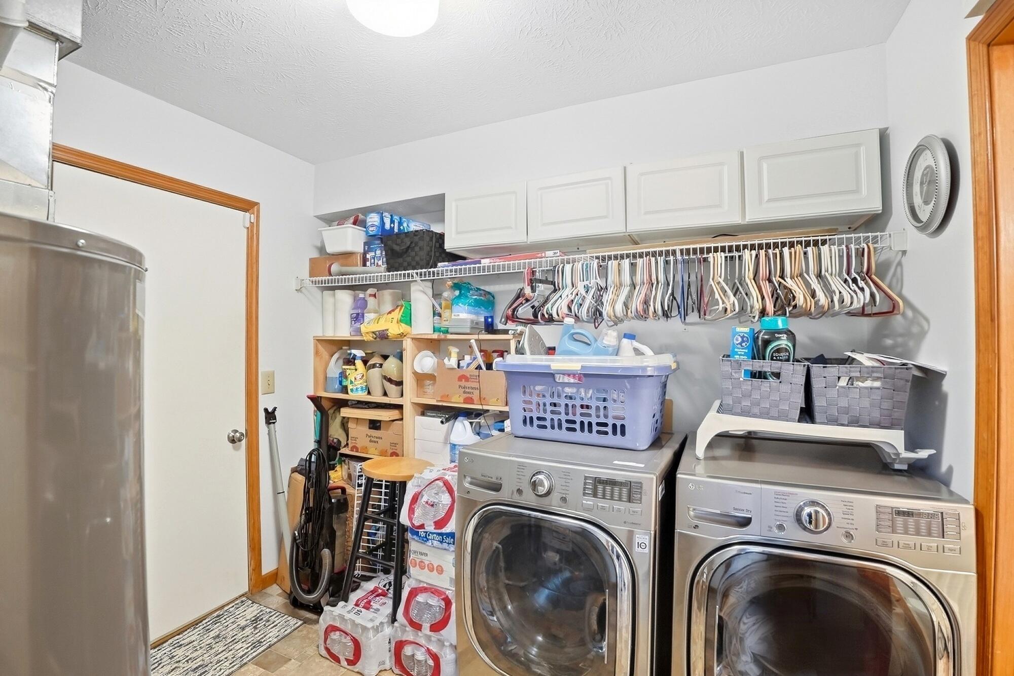 3126 Lakeview, Springfield, Ohio 45503