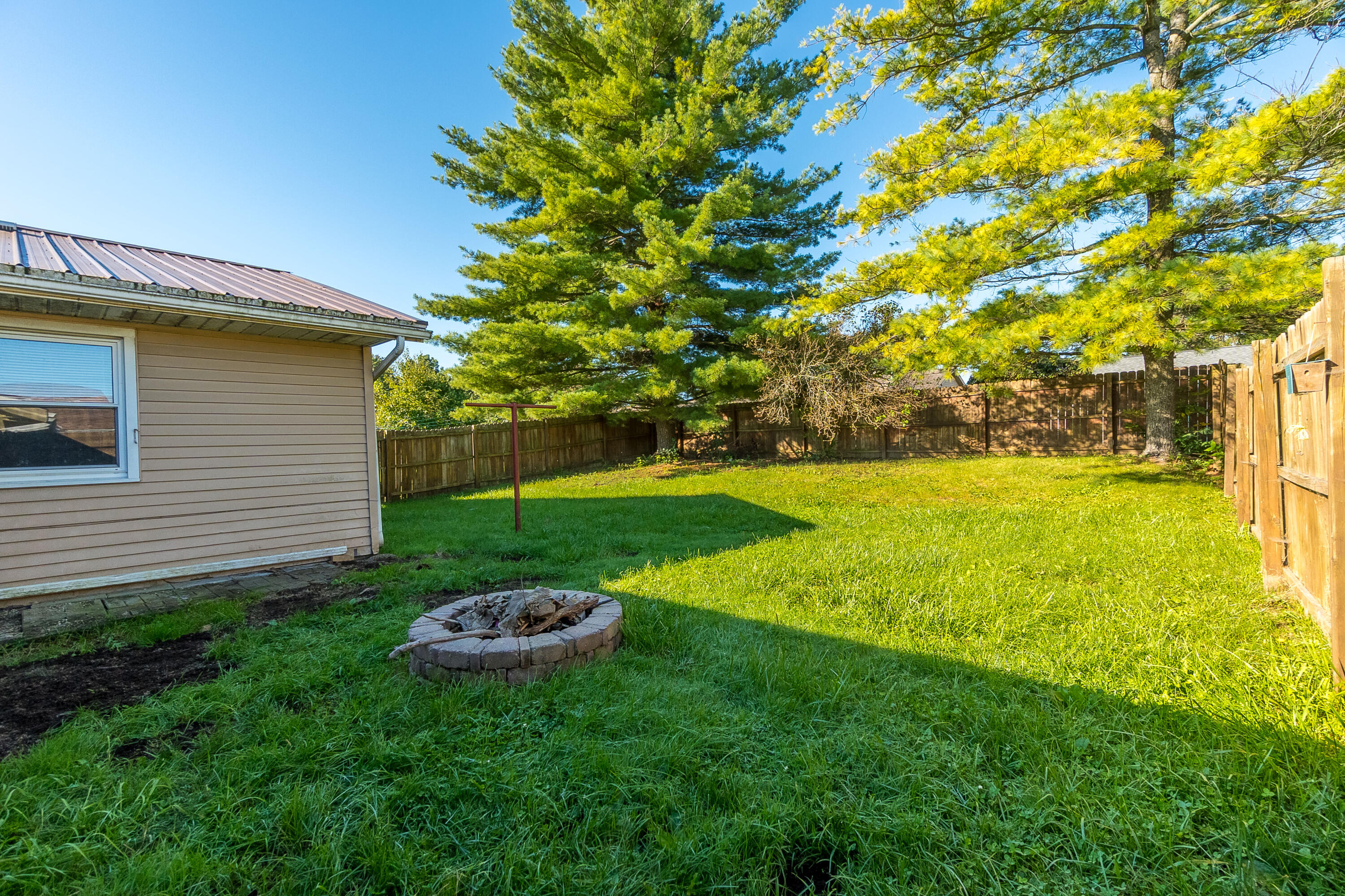 1238 Taft, Sidney, Ohio 45365