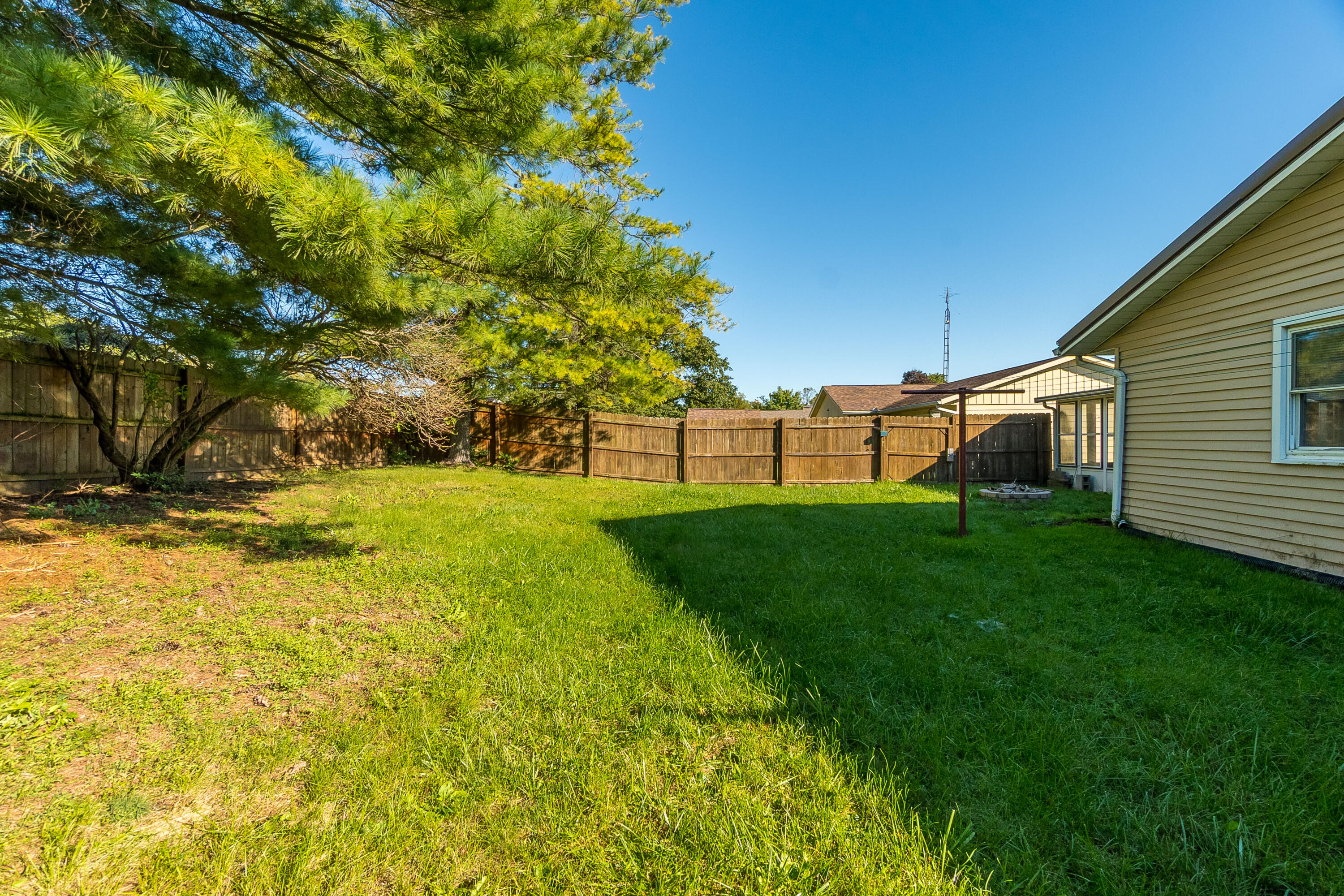1238 Taft, Sidney, Ohio 45365