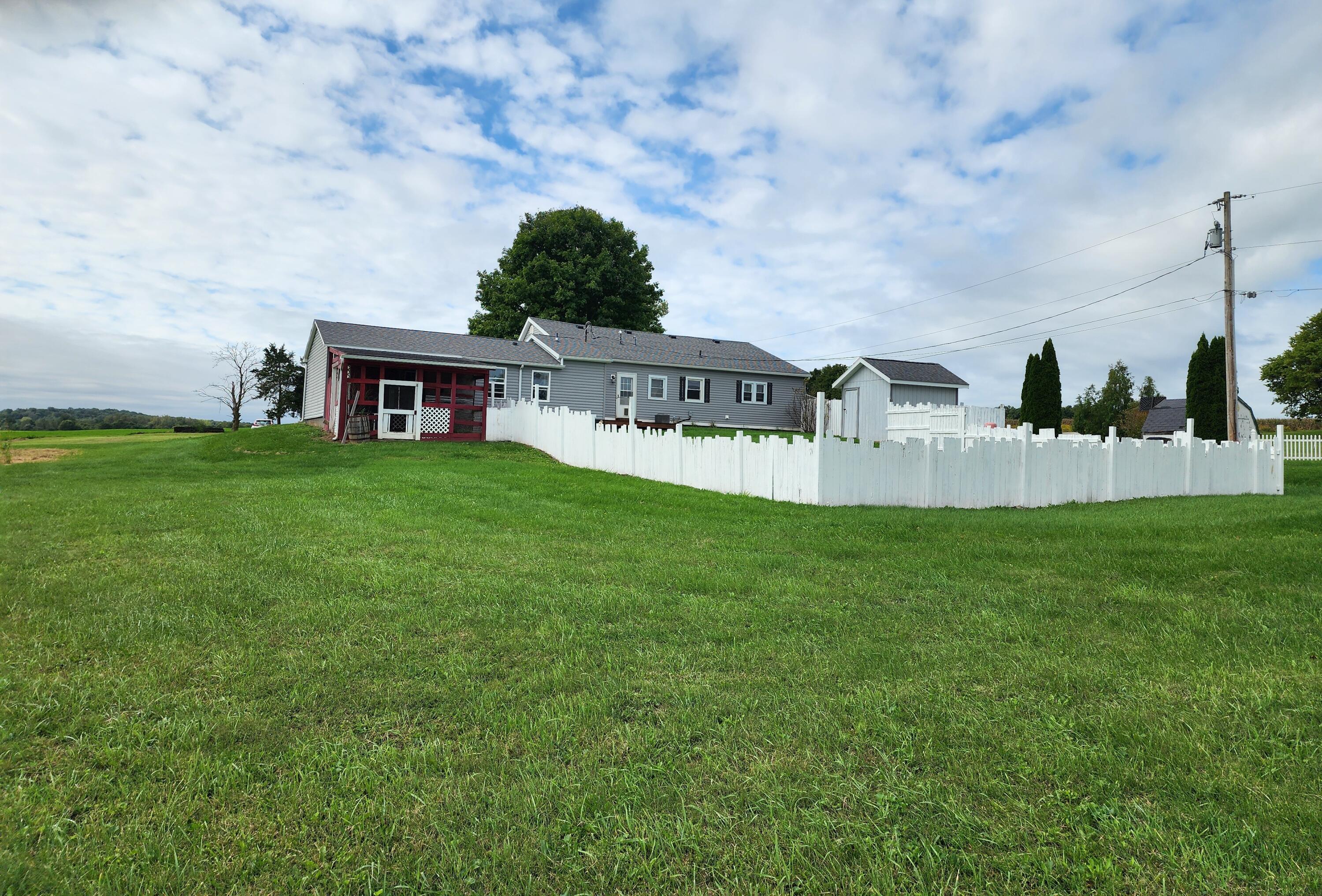 10334 County Road 153, East Liberty, Ohio 43319