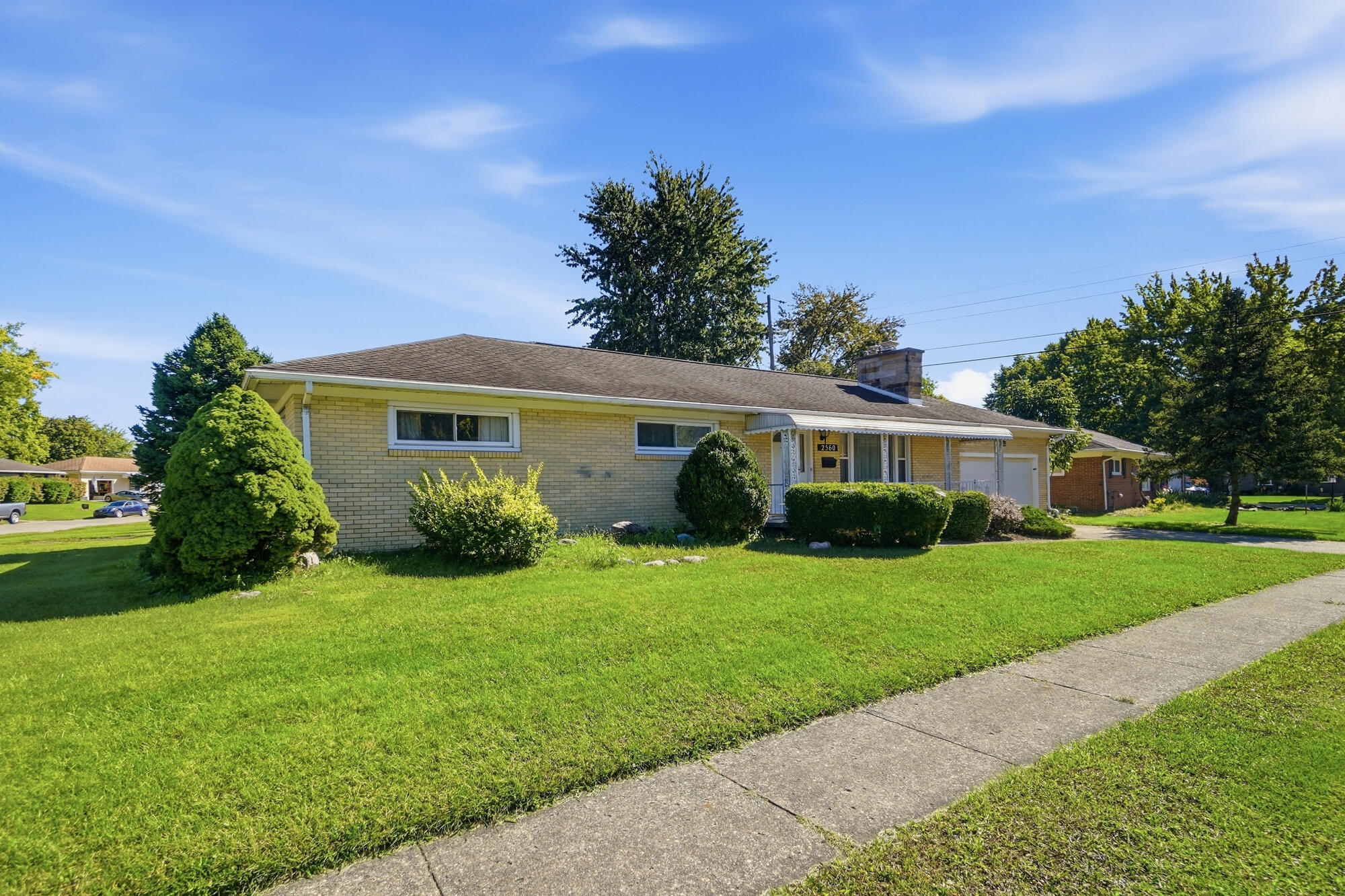 2560 Casey, Springfield, Ohio 45503