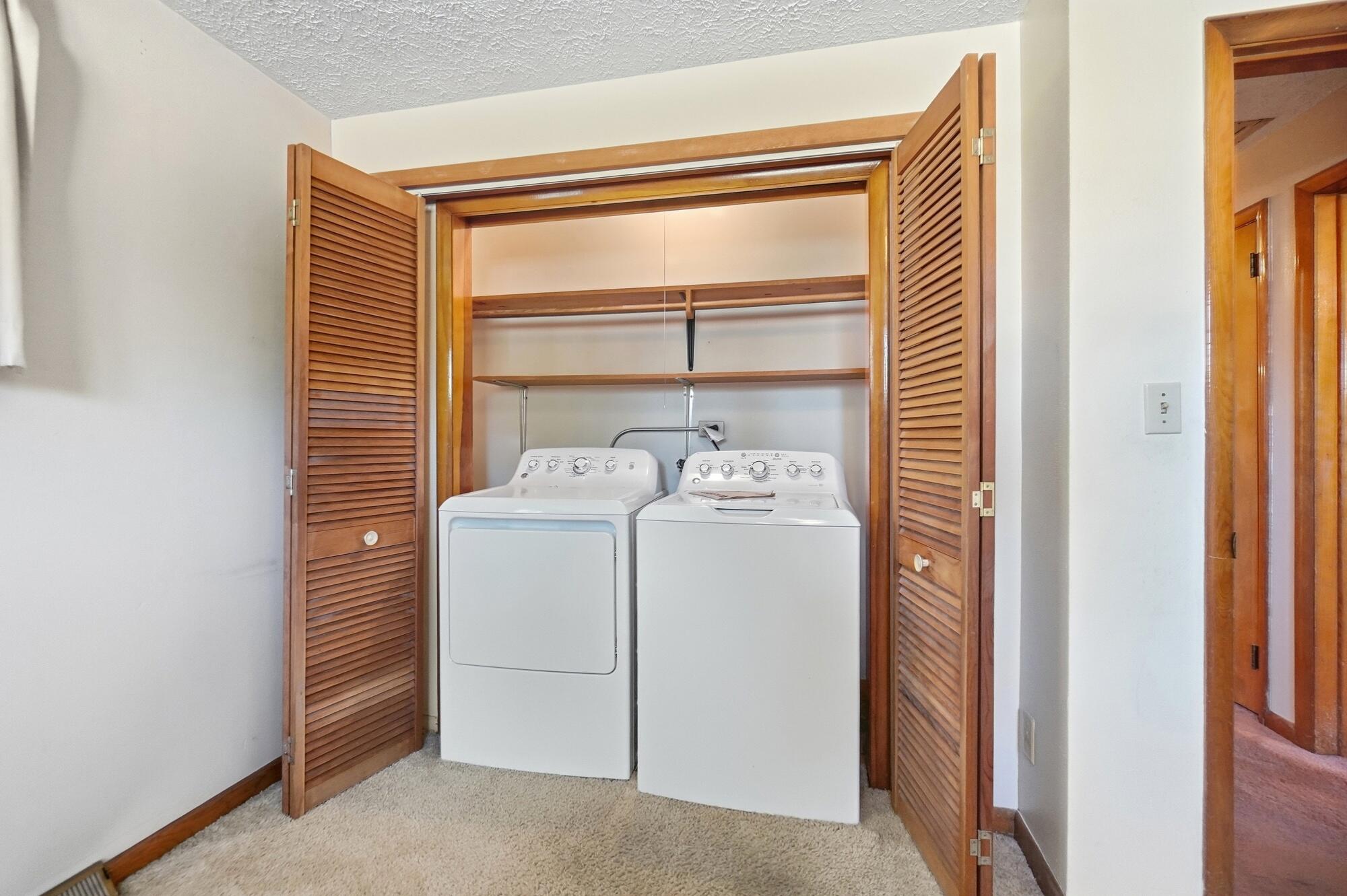 2560 Casey, Springfield, Ohio 45503
