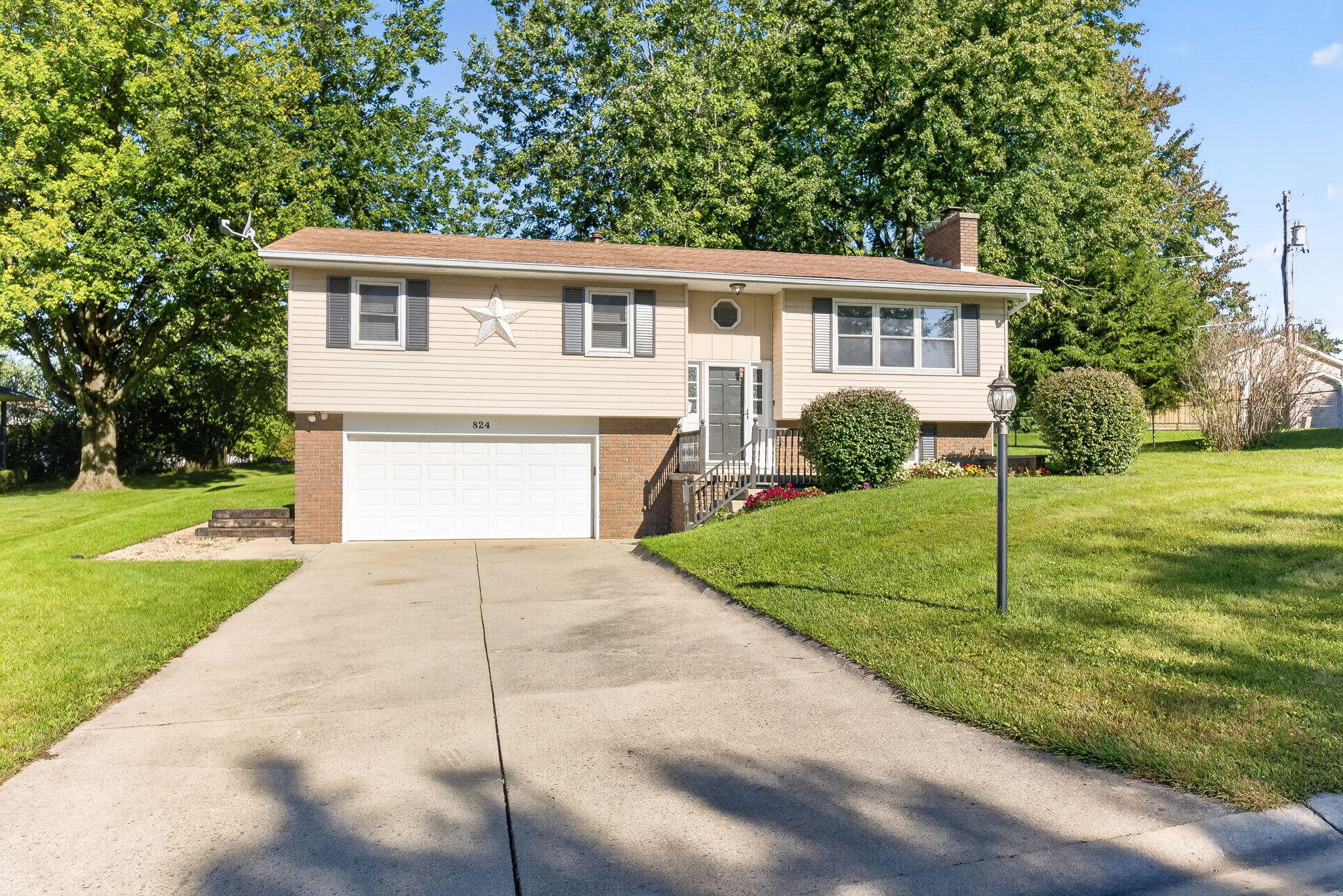 824 Ridgeview, Bellefontaine, Ohio 43311