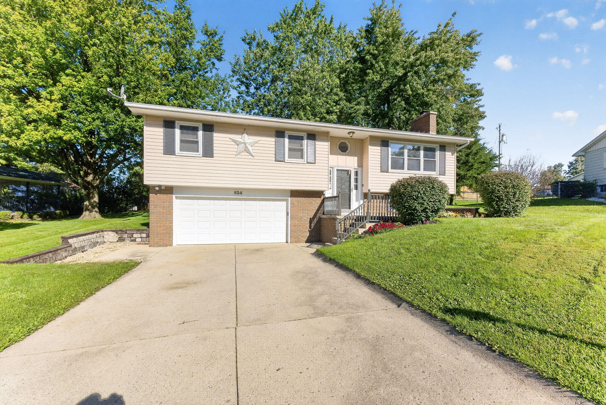 824 Ridgeview, Bellefontaine, Ohio 43311