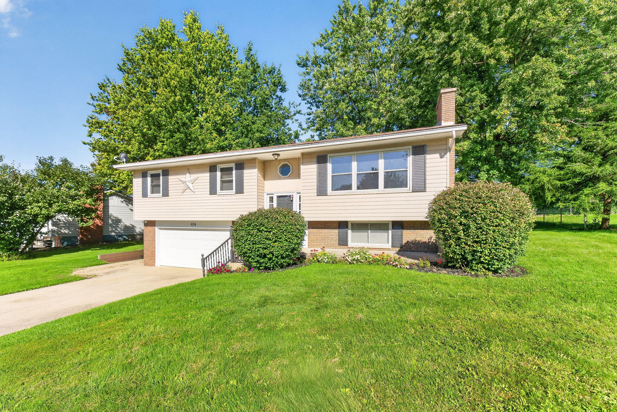 824 Ridgeview, Bellefontaine, Ohio 43311