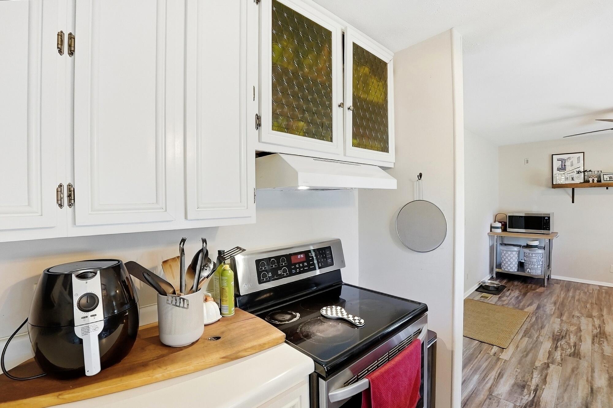 1817 Marinette, Springfield, Ohio 45503