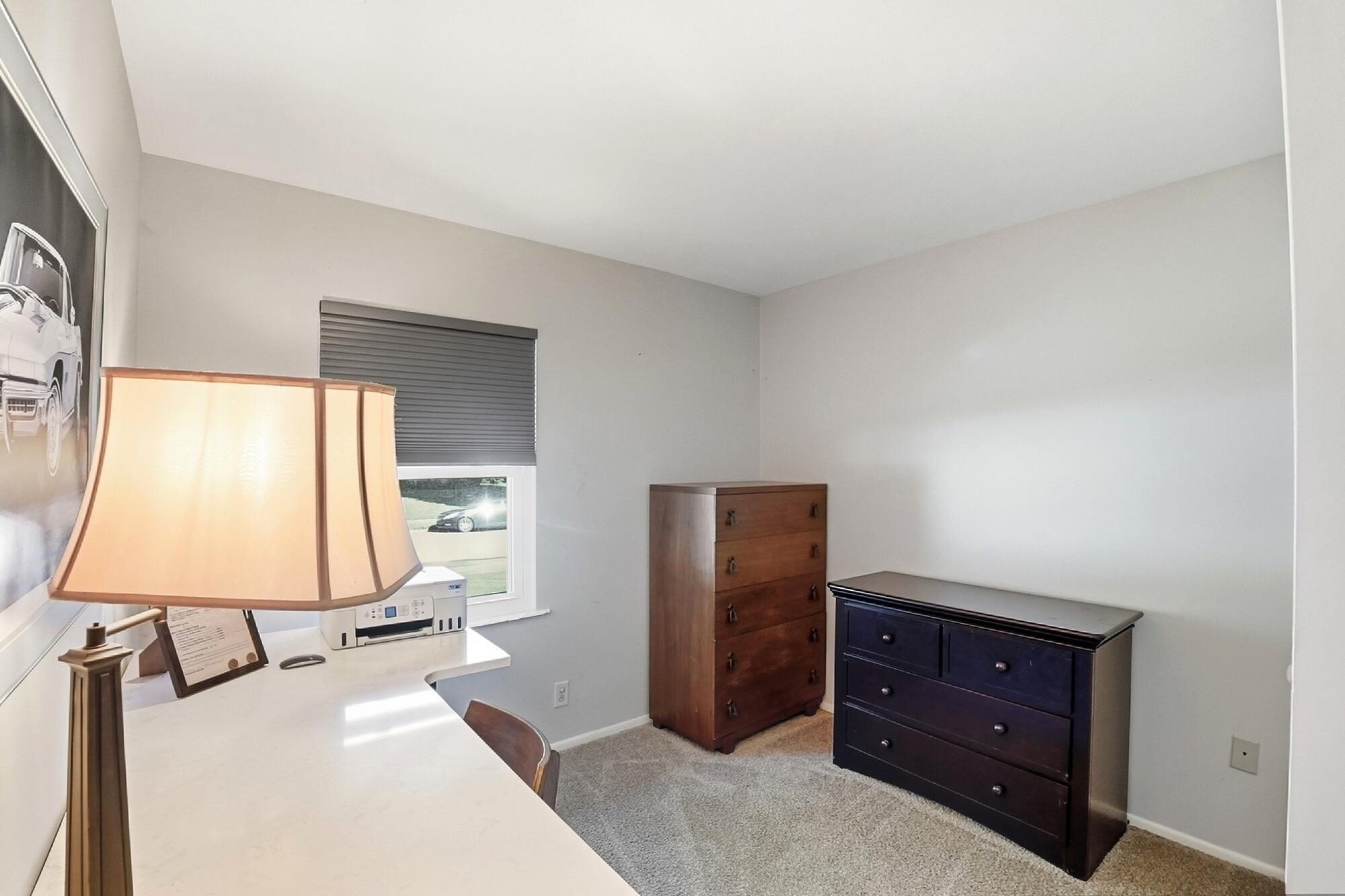 1817 Marinette, Springfield, Ohio 45503