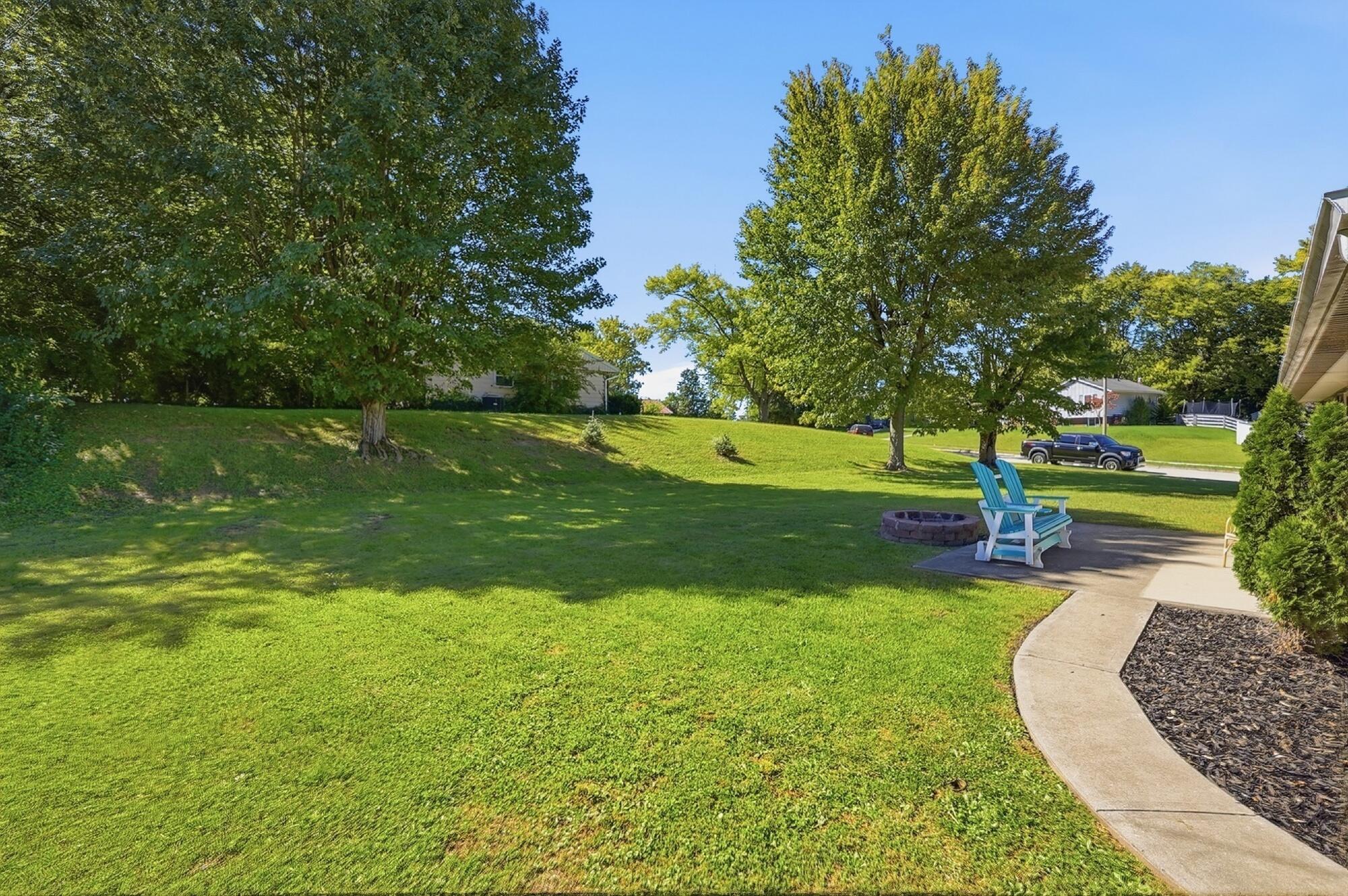 1817 Marinette, Springfield, Ohio 45503