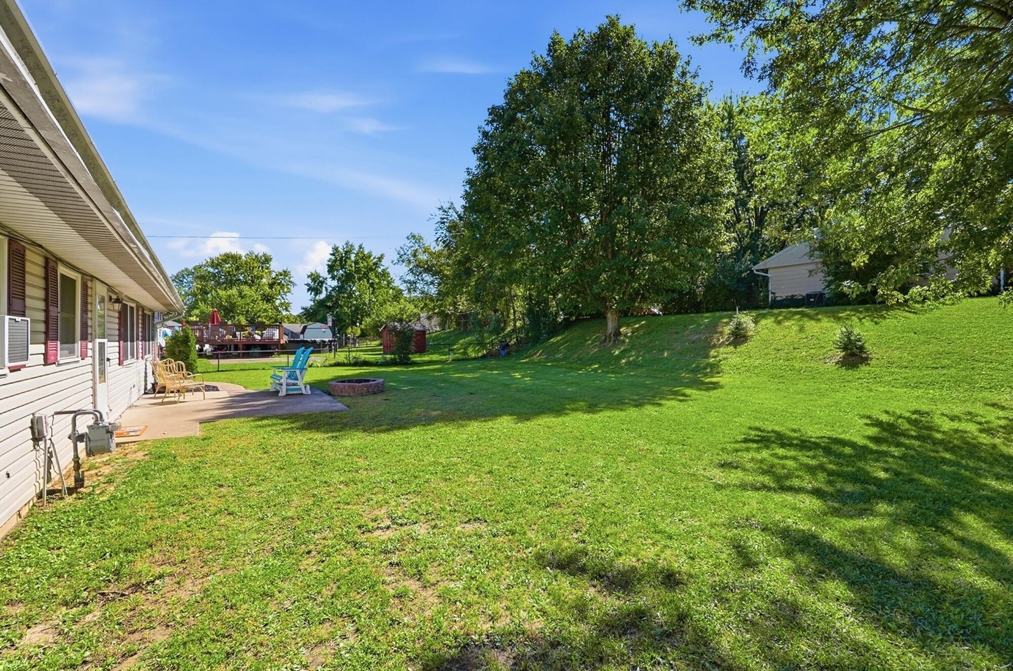 1817 Marinette, Springfield, Ohio 45503